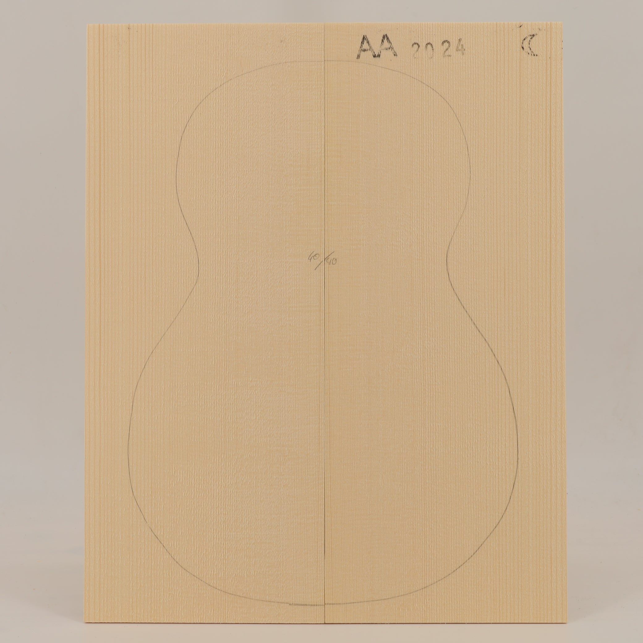 Spruce Top for Ukulele AA (no. 2590)