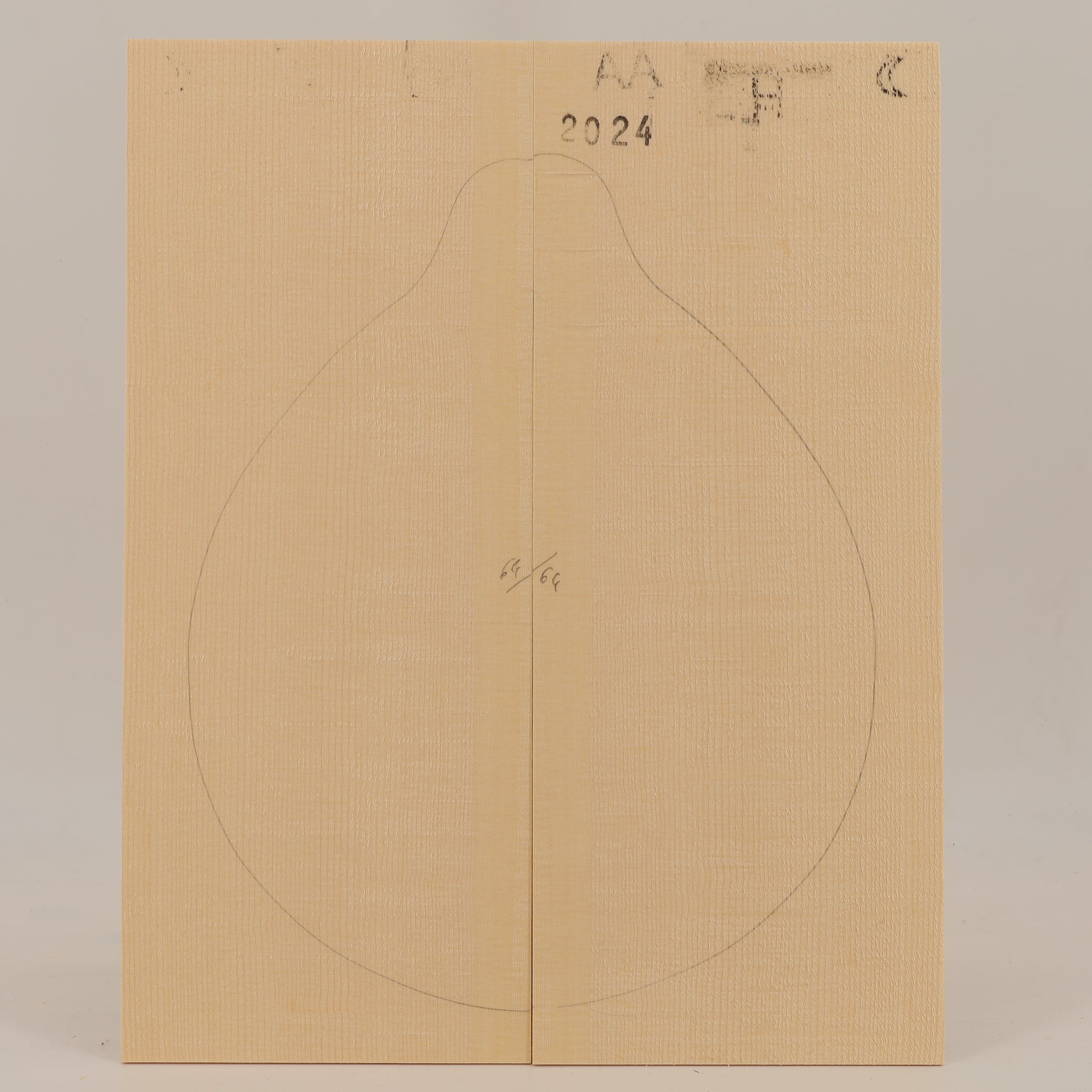 Spruce Top for Mandolin flat AA (no. 2603)