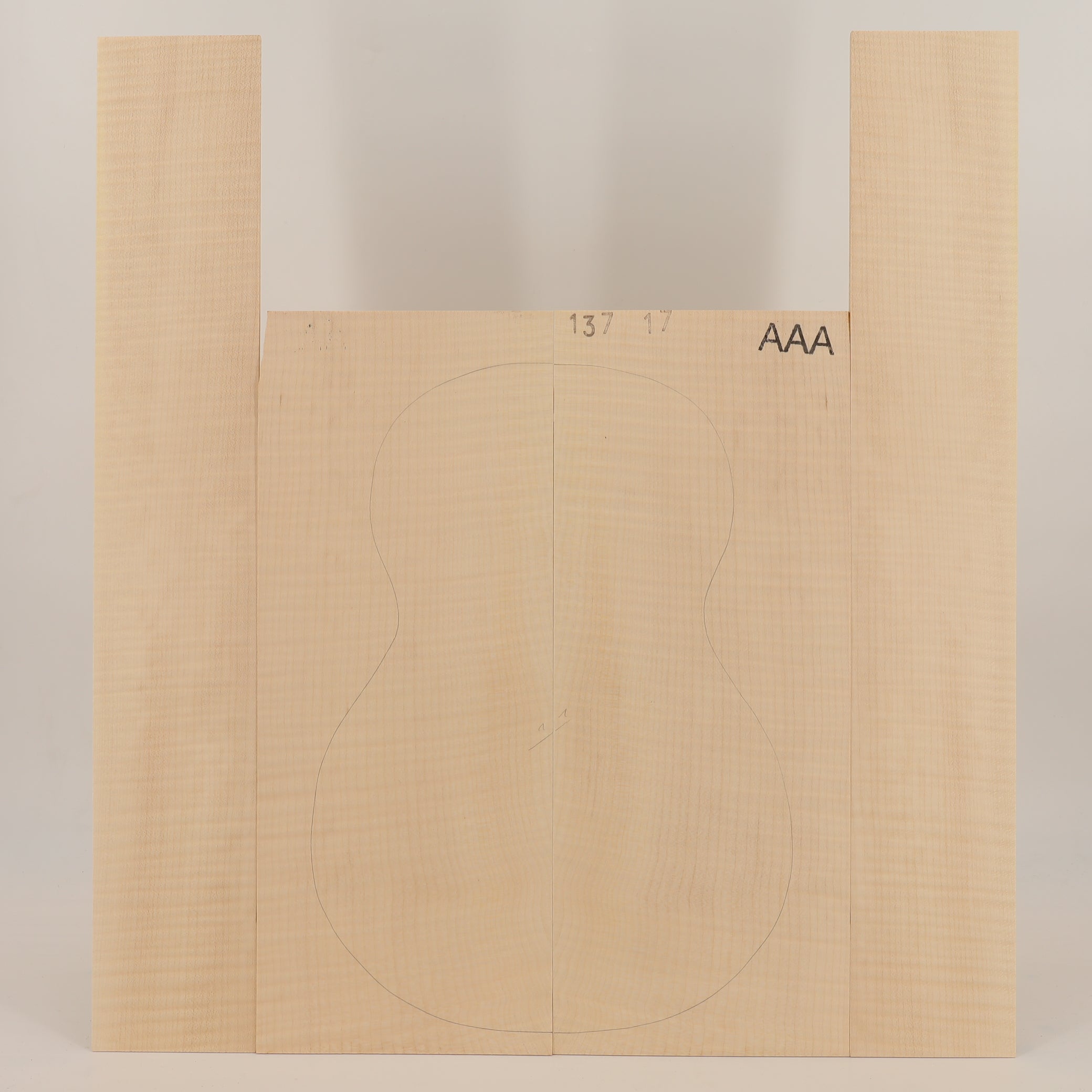 Maple Set (Back/Sides) for Ukulele AAA (no. 2628)