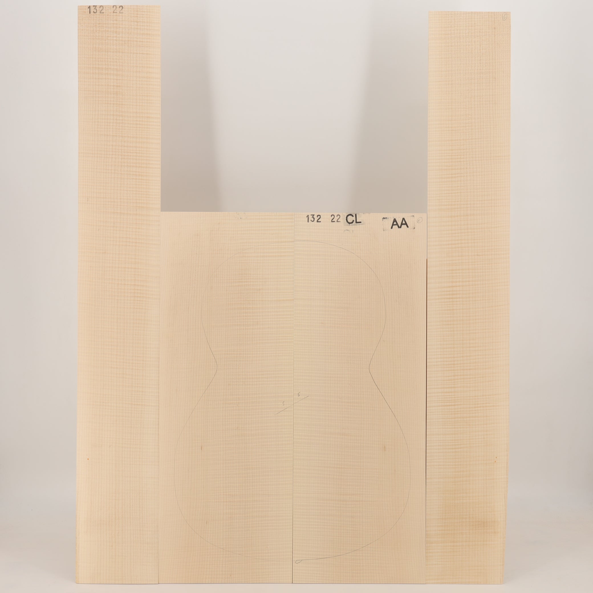 Maple Set (Back/Sides) for Classical Guitar AA (no. 3026)