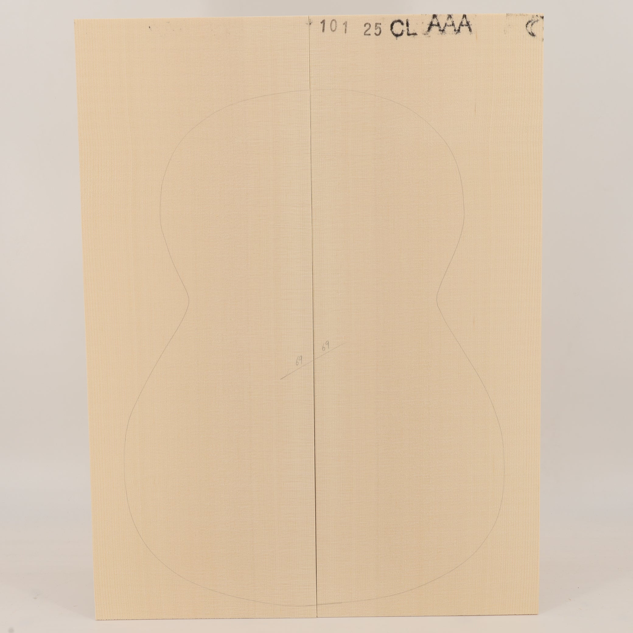Spruce Top for Classical Guitar AAA (no. 3165)