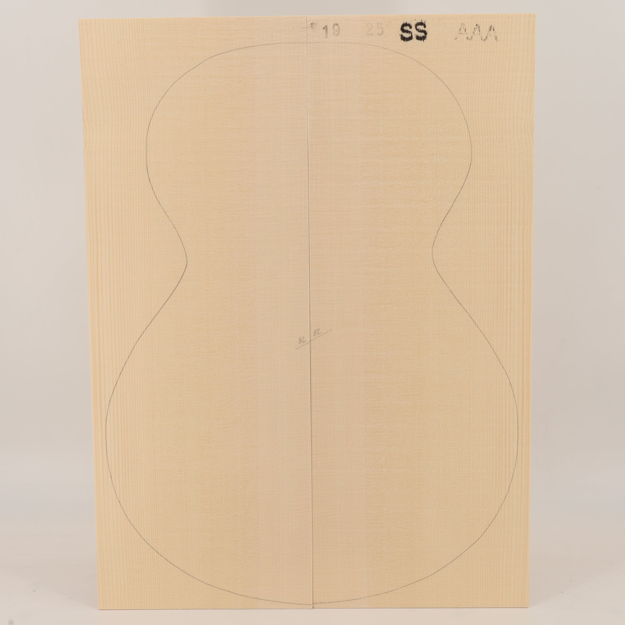 Spruce Top for Steel String Guitar AAA (no. 3200)