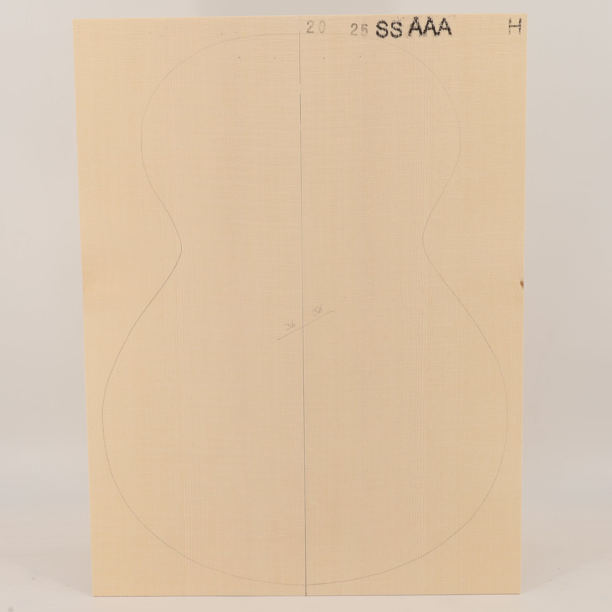 Spruce Top for Steel String Guitar AAA (no. 3210)