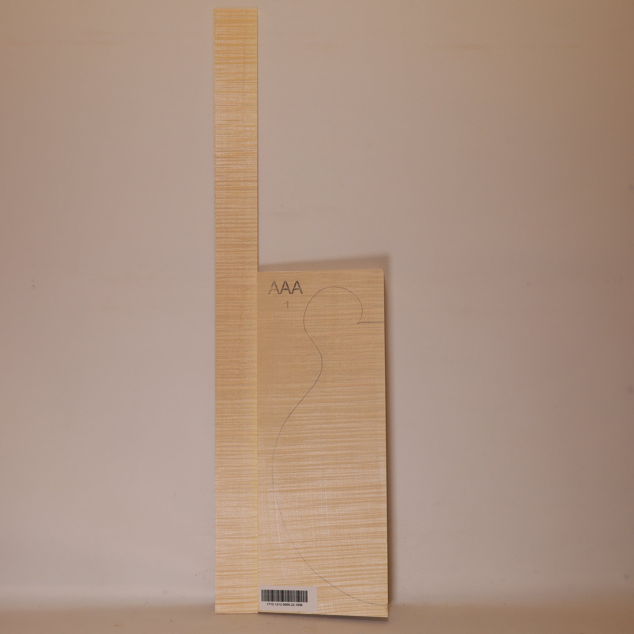 Maple Set (Back/Sides) for Mandolin Archtop AAA (no. 1896)