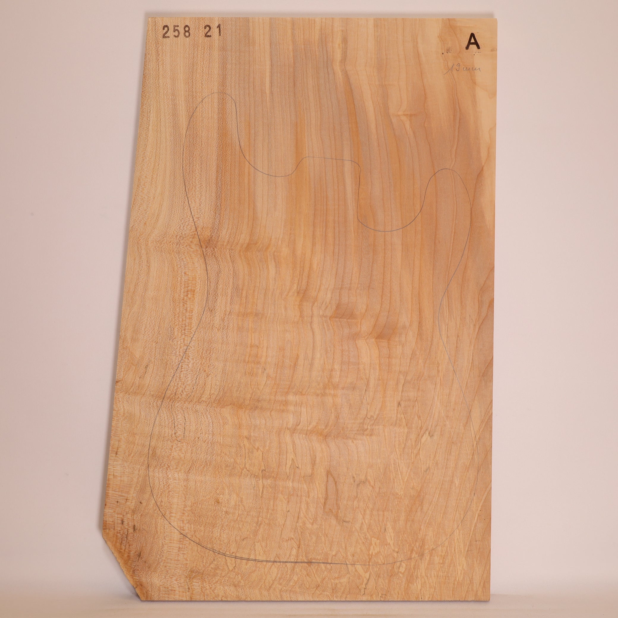 Maple Carved Top 1-piece for Electric Guitar A (no. 203)