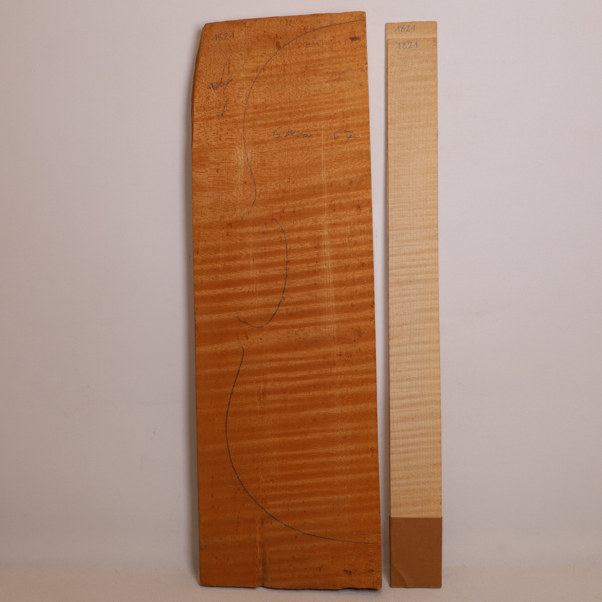 Maple Set (back/sides) for Violin from 1967 (no. 1821)