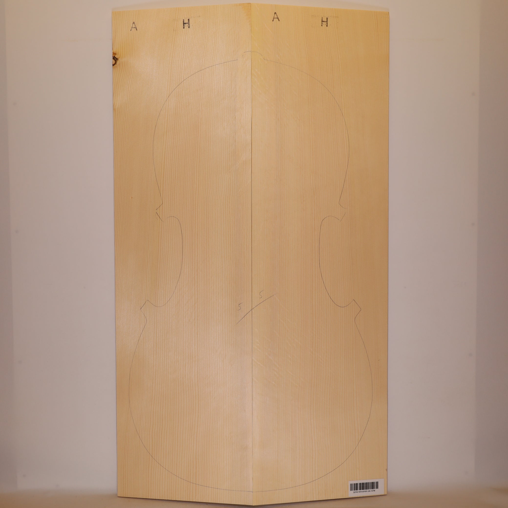 Spruce Top for Cello A (no. 1370)