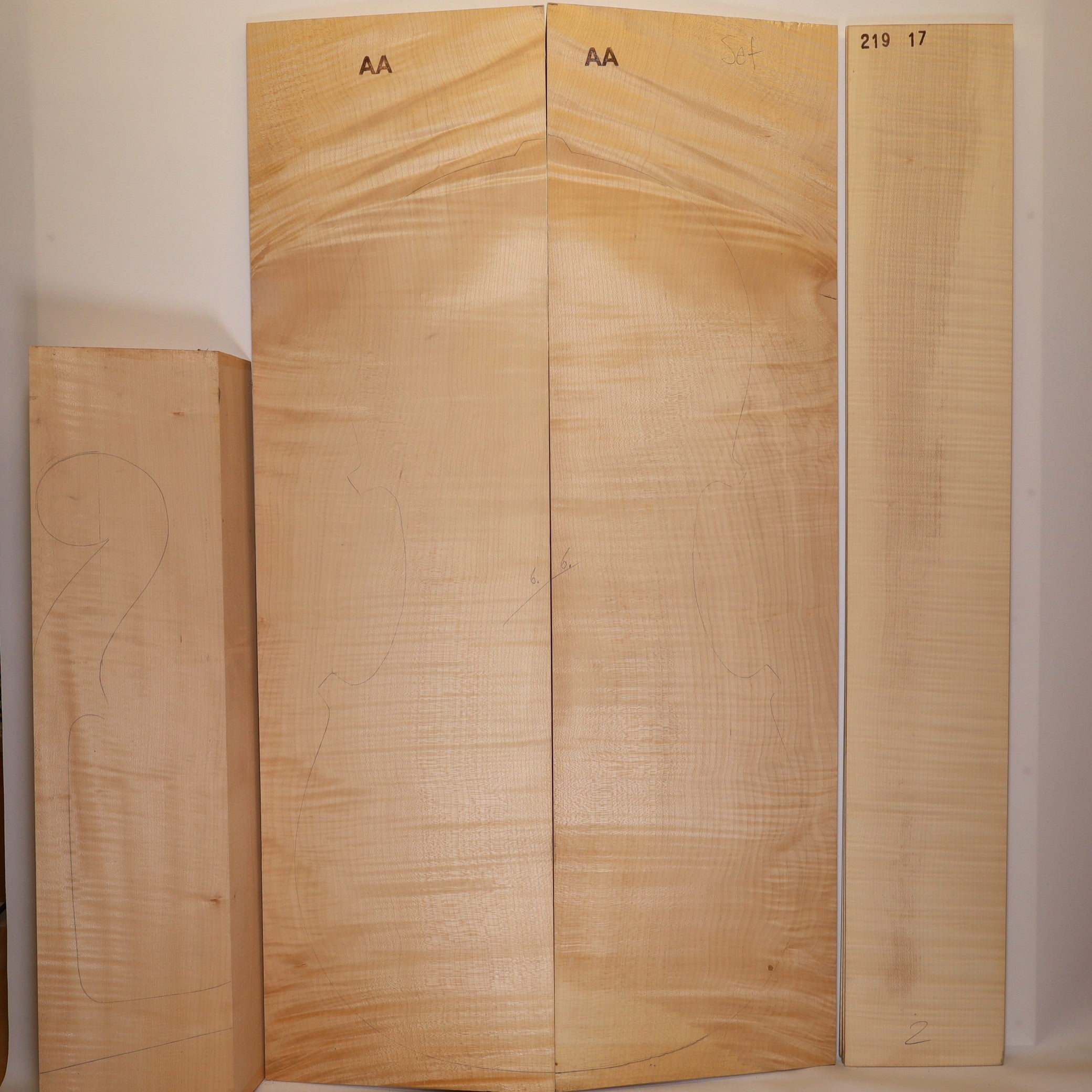 Maple Set (Back/Neck/Sides) for Cello AA (no. 240)