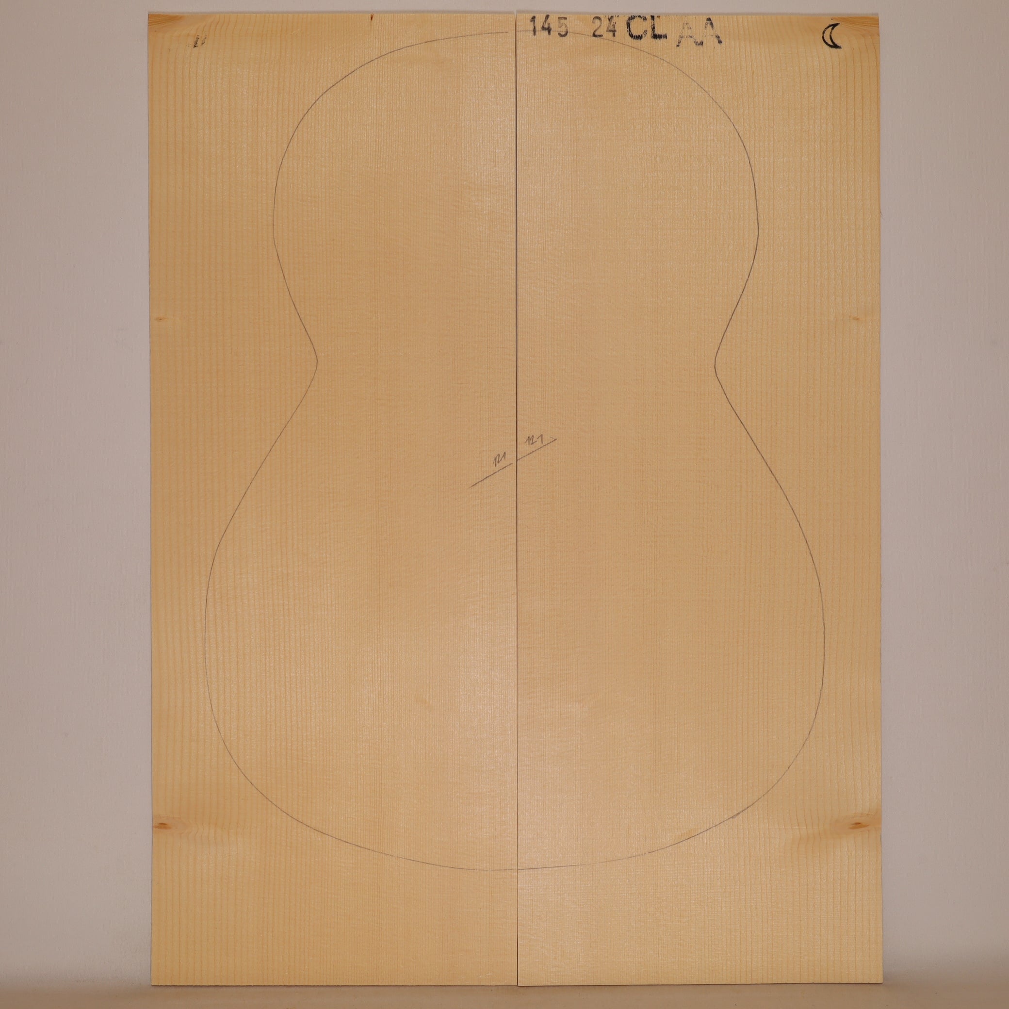 Spruce Top for Classical Guitar AA (no. 1090)