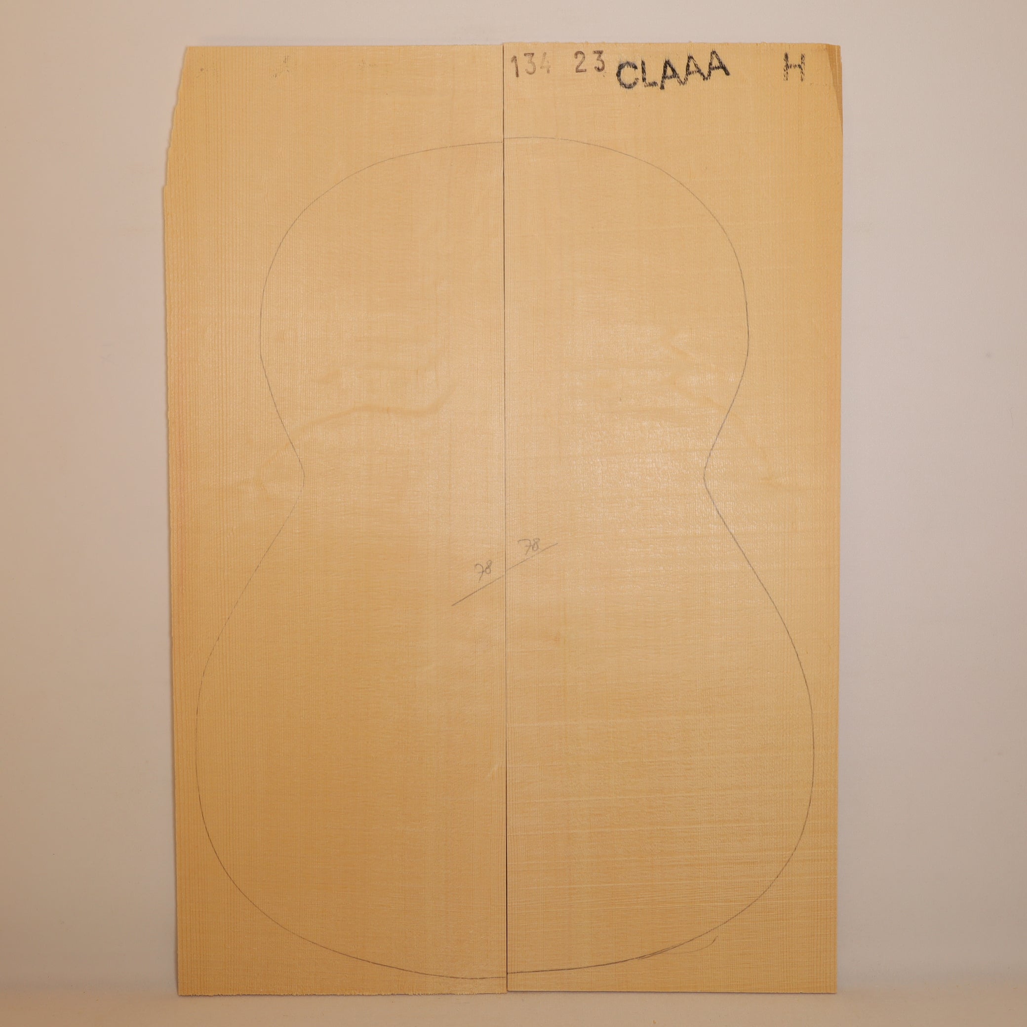 Spruce Top for Classical Guitar AAA (no. 1809)