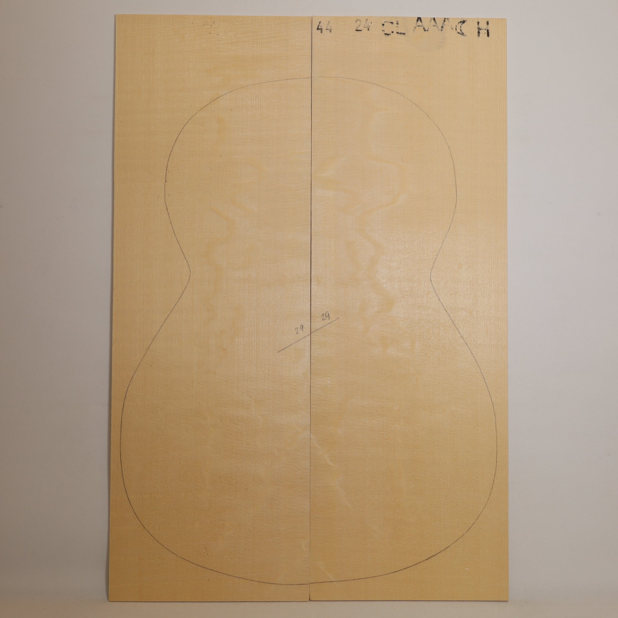 Spruce Top for Classical Guitar AAA (no. 1811)