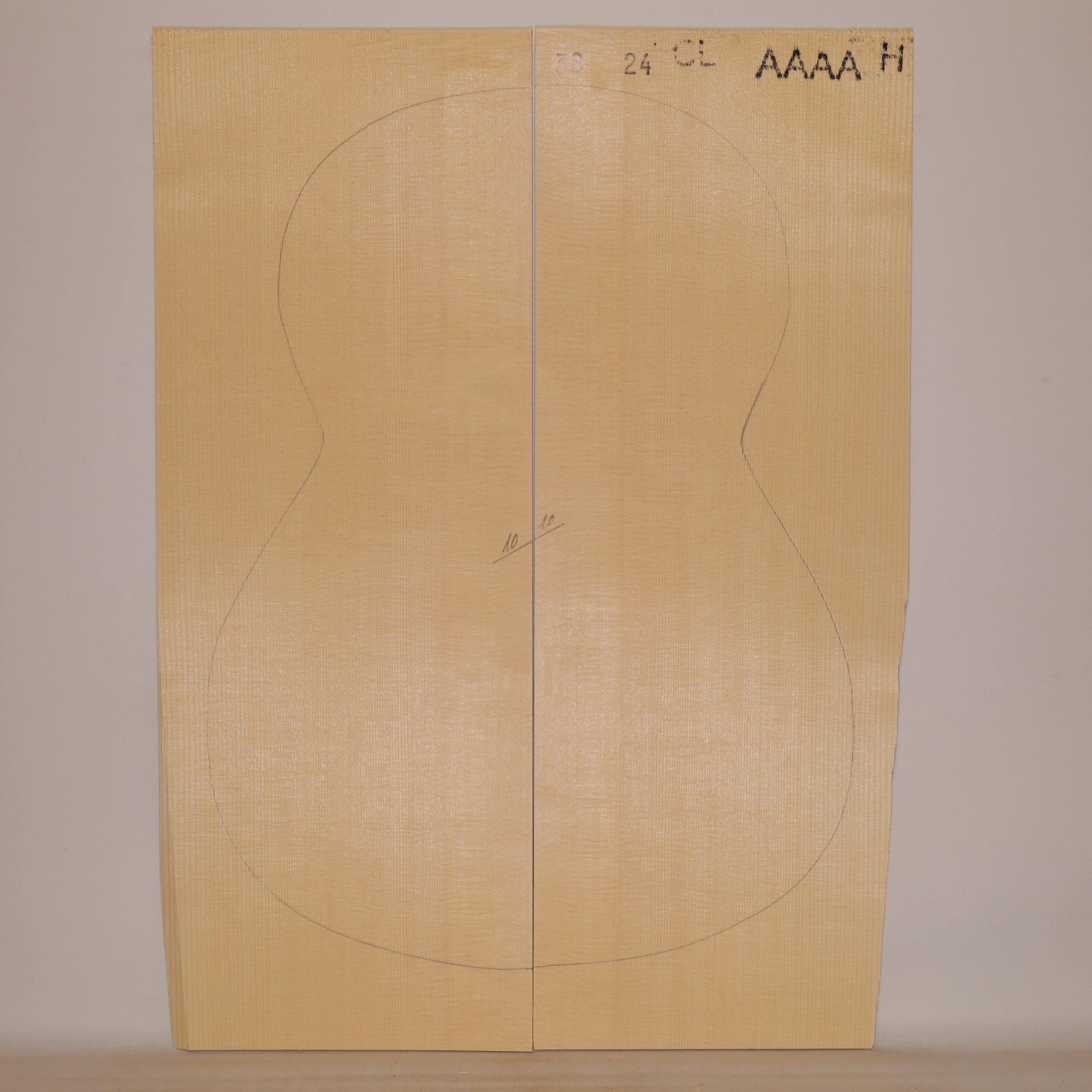 Spruce Top for Classical Guitar AAAA (no. 923)