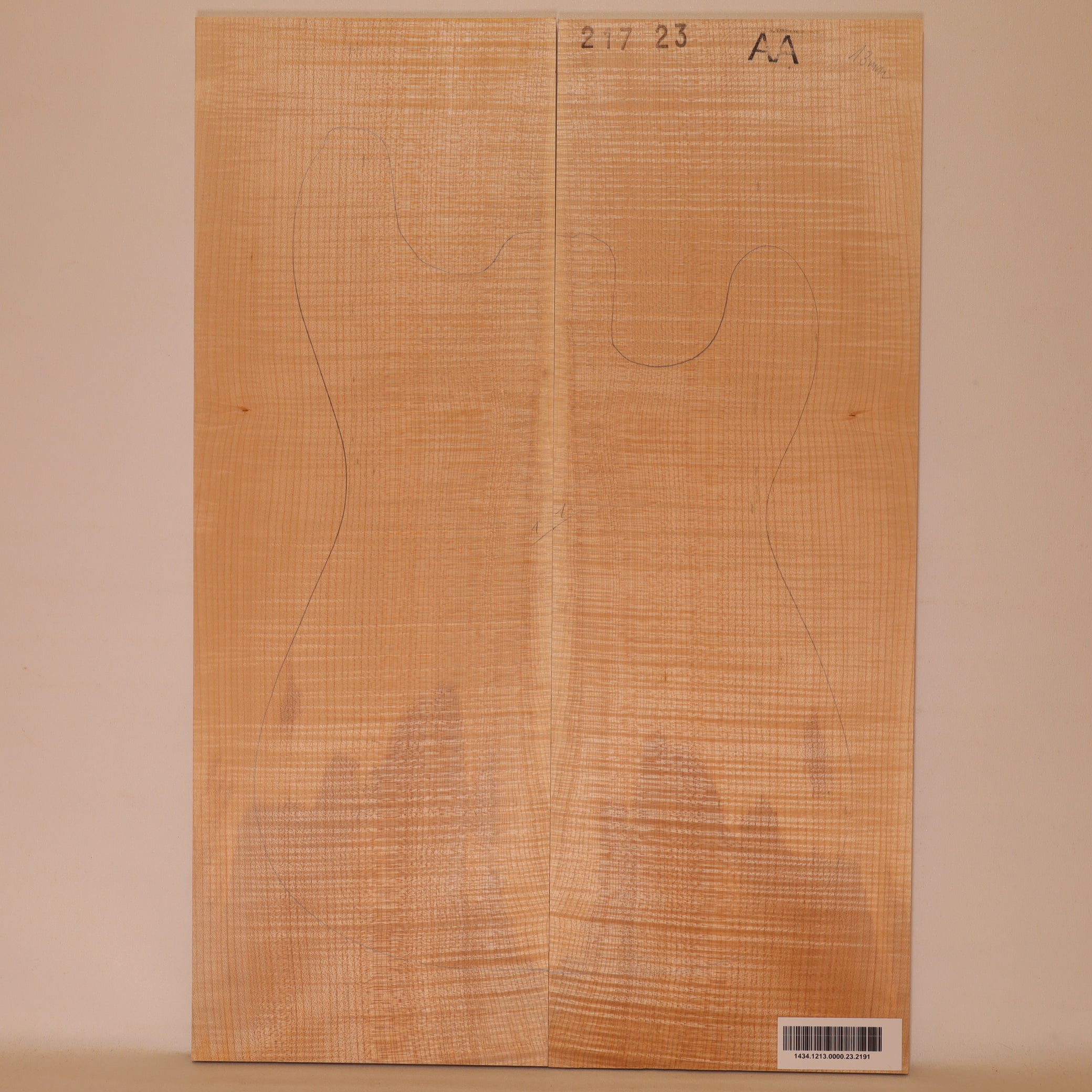 Maple Carved Top 2-piece for Electric Guitar AA (no. 2191)