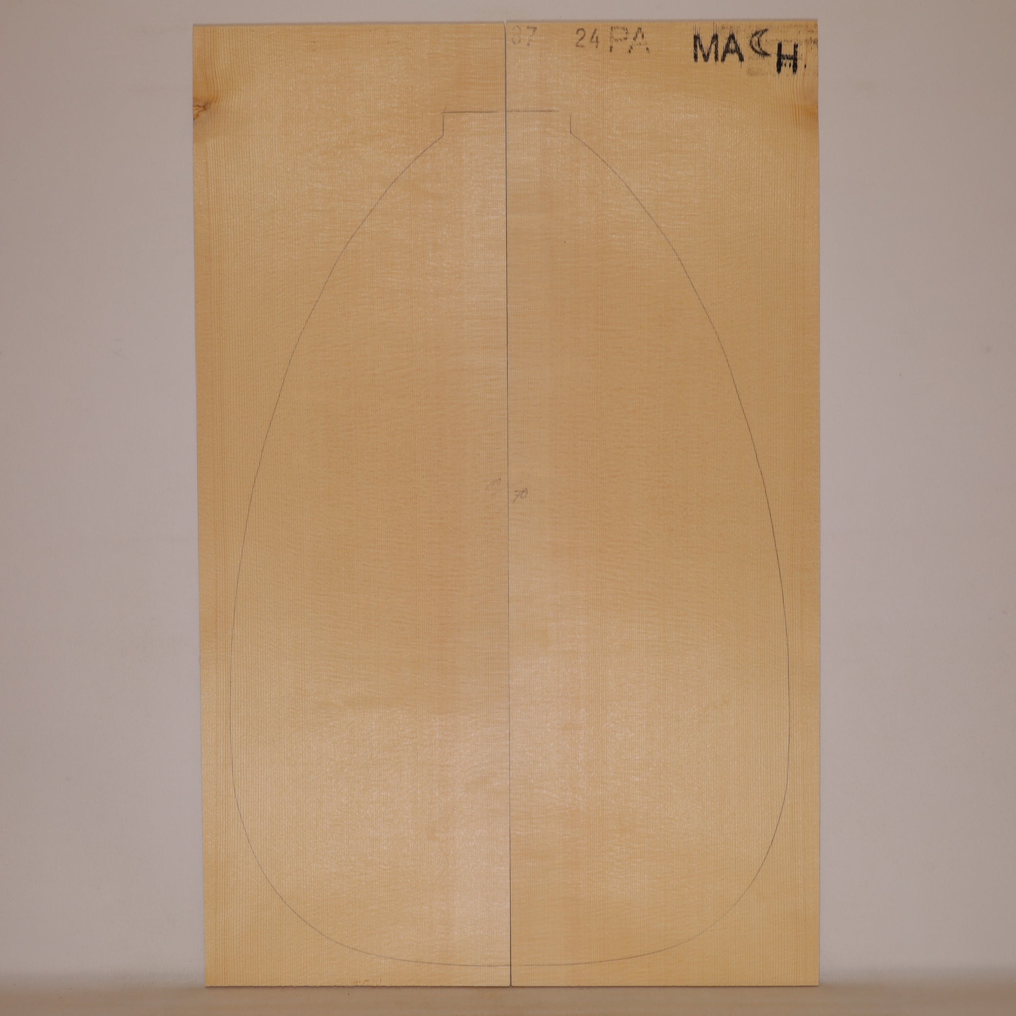 Spruce Top for Lute MA (no. 1301)