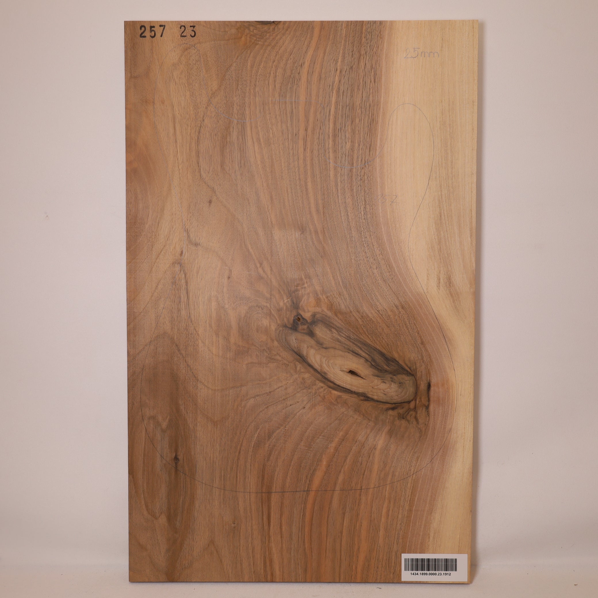 Walnut Carved Top 1-piece for Electric Guitar (no. 1912)