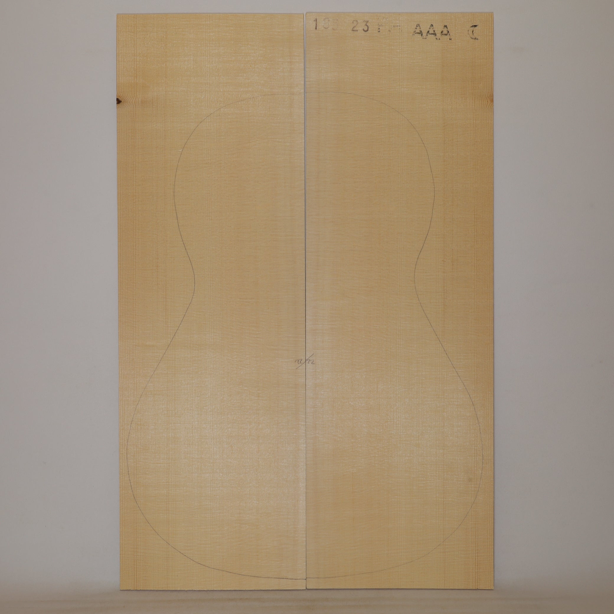 Spruce Top for Parlor Guitar AAA (no. 747)