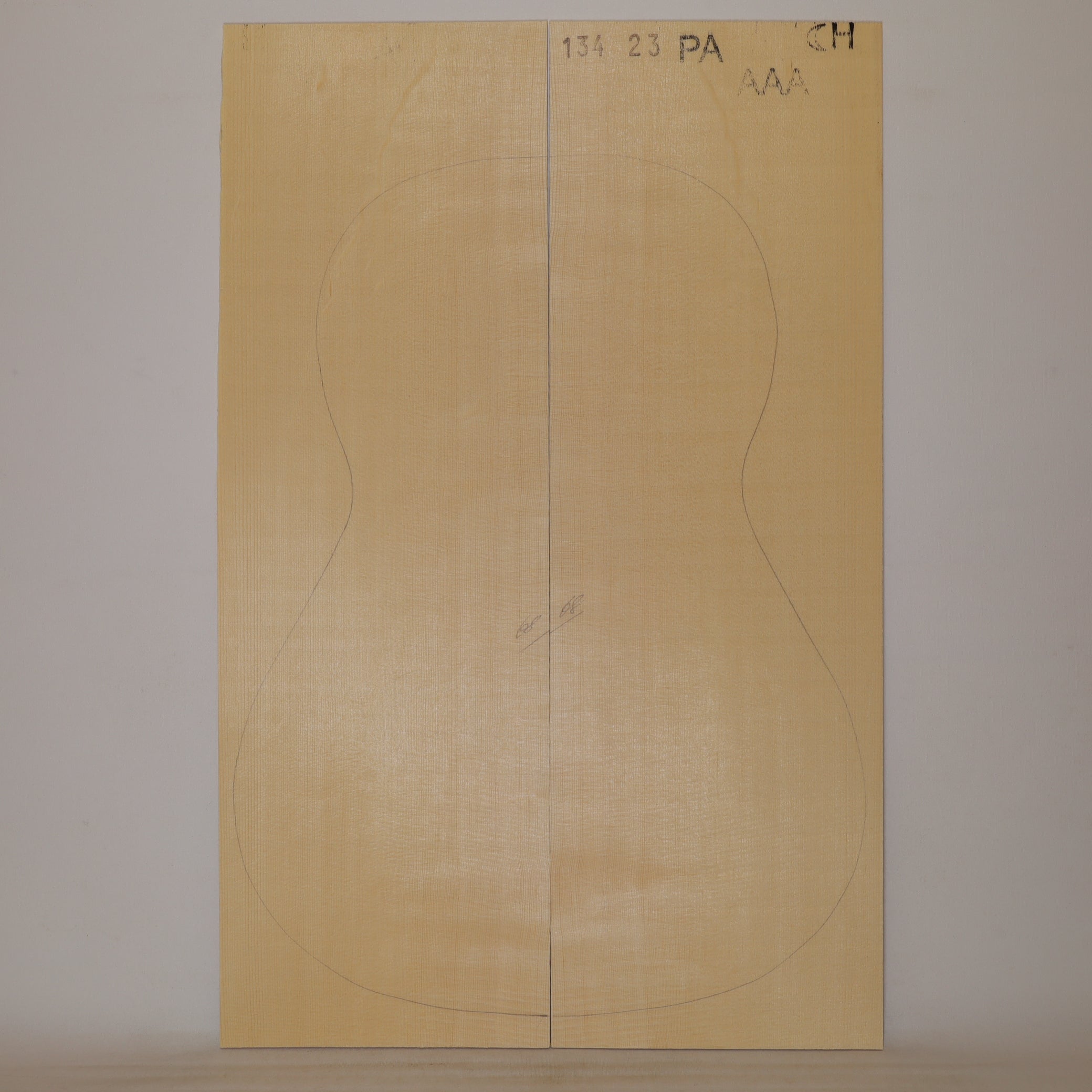 Spruce Top for Parlor Guitar AAA (no. 745)