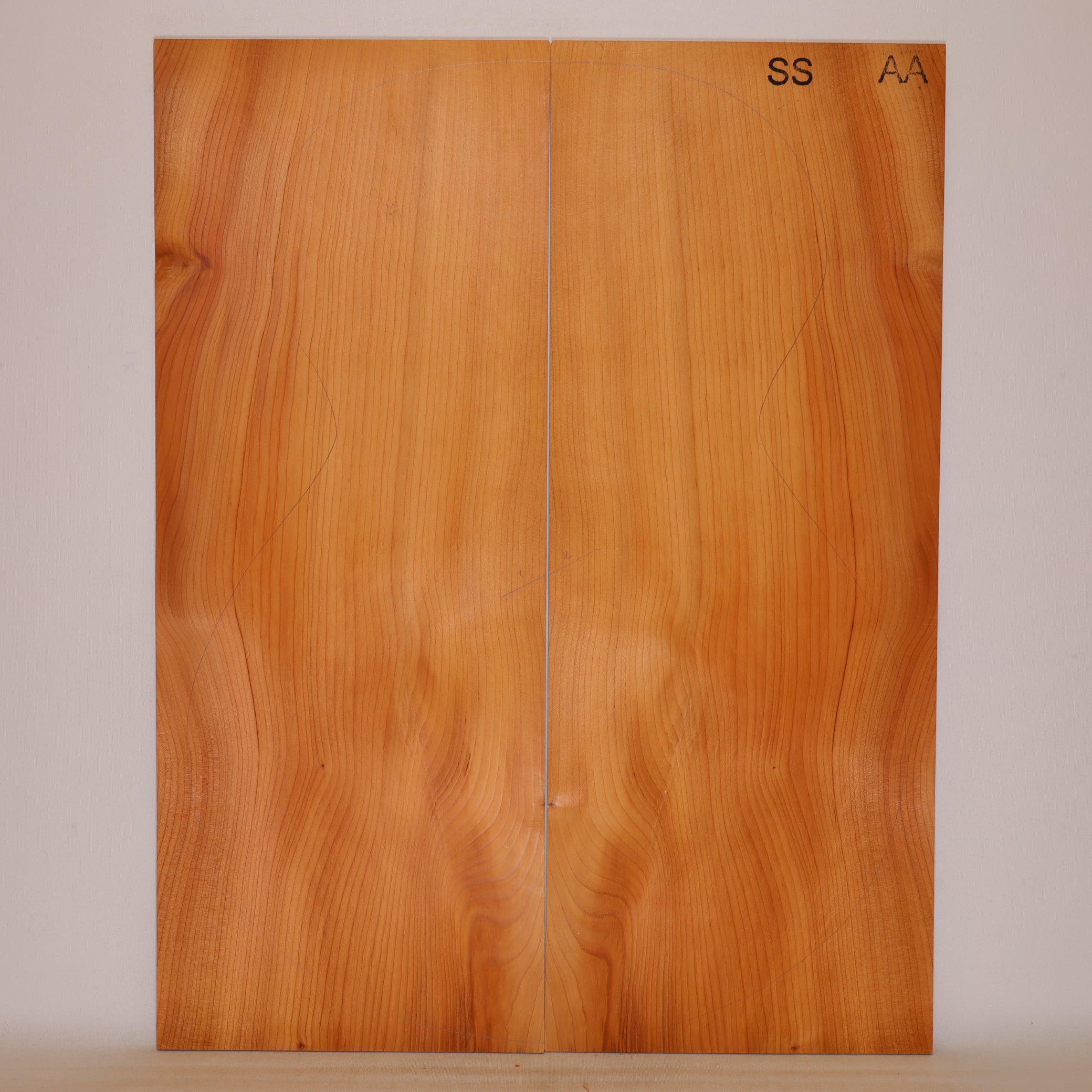Yew Back for Steel String Guitar AA (no. 861)