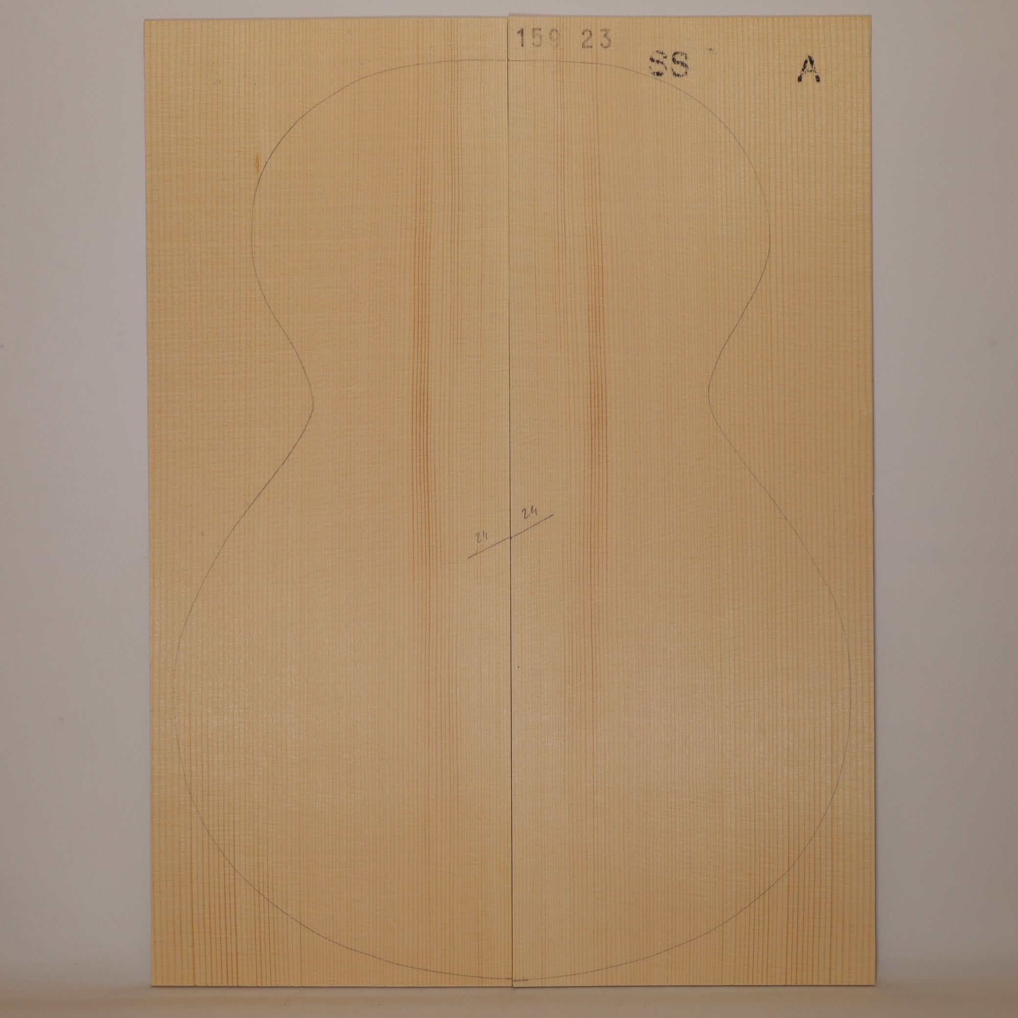 Spruce Top for Steel String Guitar A (no. 467)