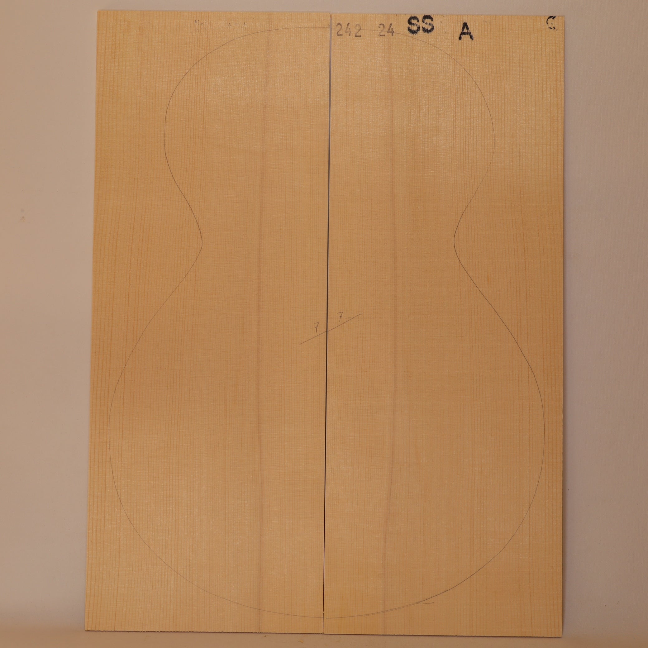 Spruce Top for Steel String Guitar A (no. 1870)