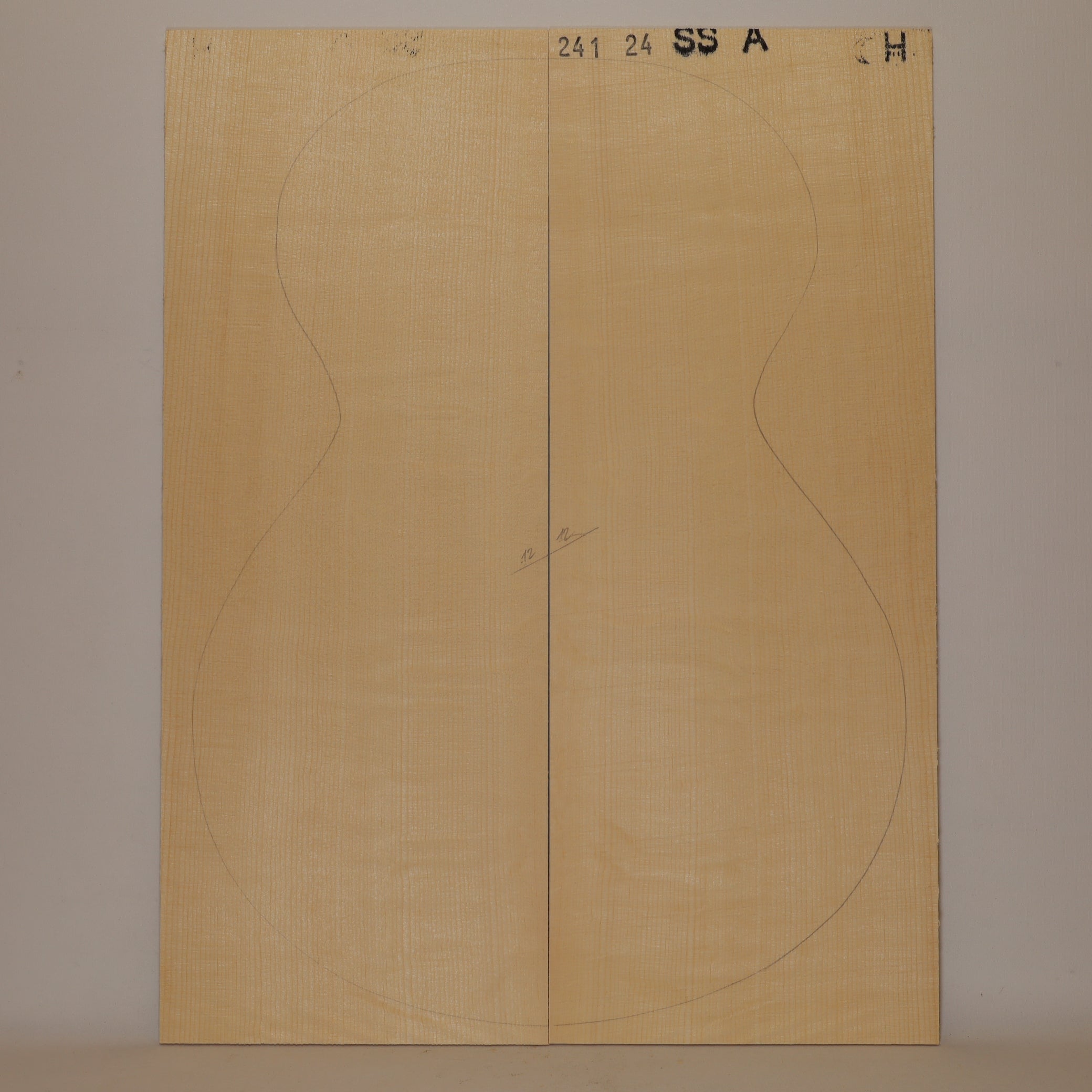 Spruce Top for Steel String Guitar A (no. 1882)