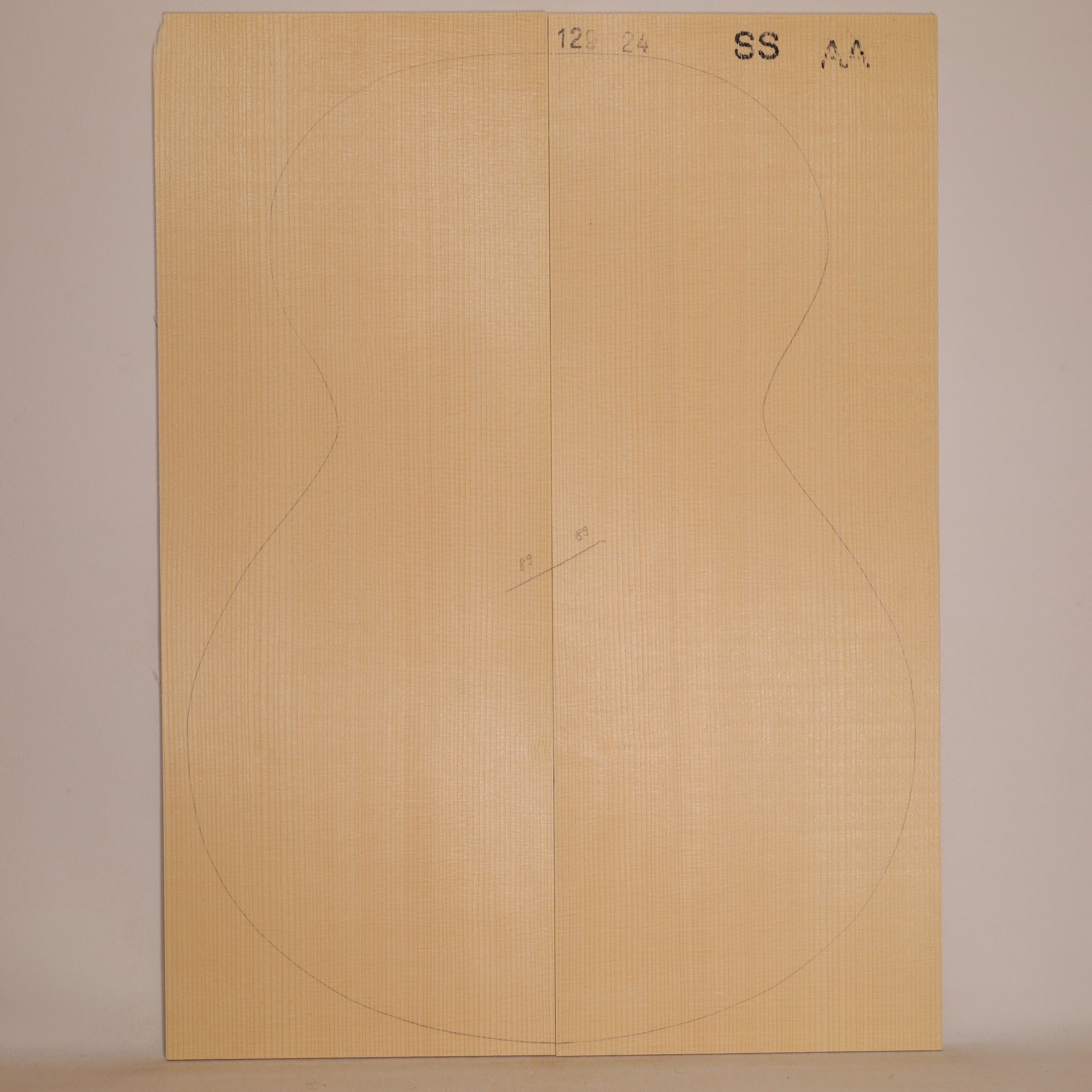 Spruce Top for Steel String Guitar AA (no. 1113)