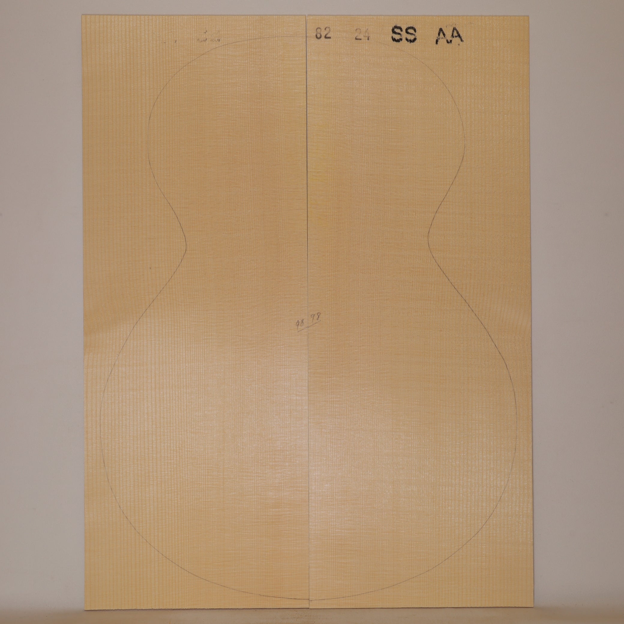 Spruce Top for Steel String Guitar AA (no. 1502)