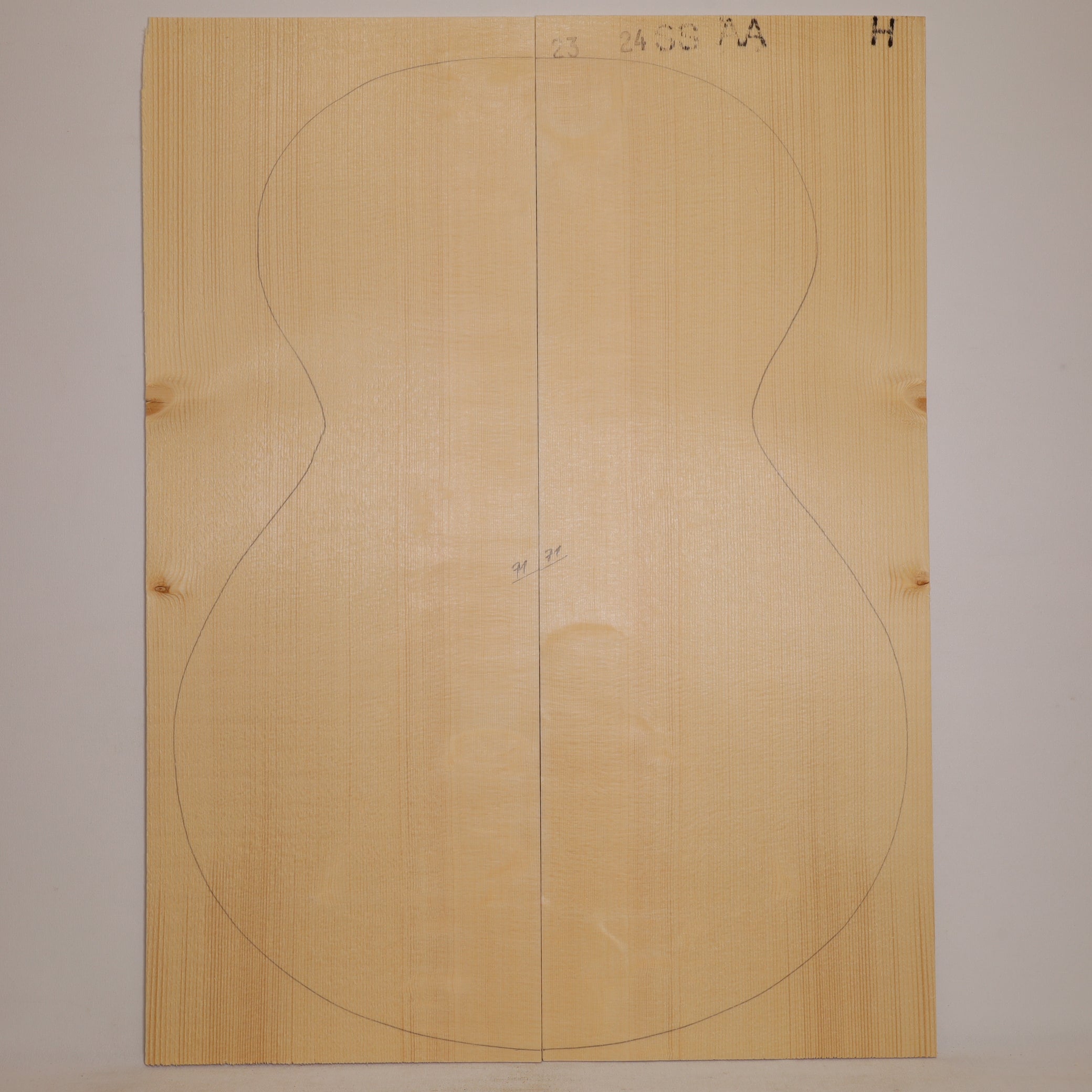 Spruce Top for Steel String Guitar AA (no. 1498)