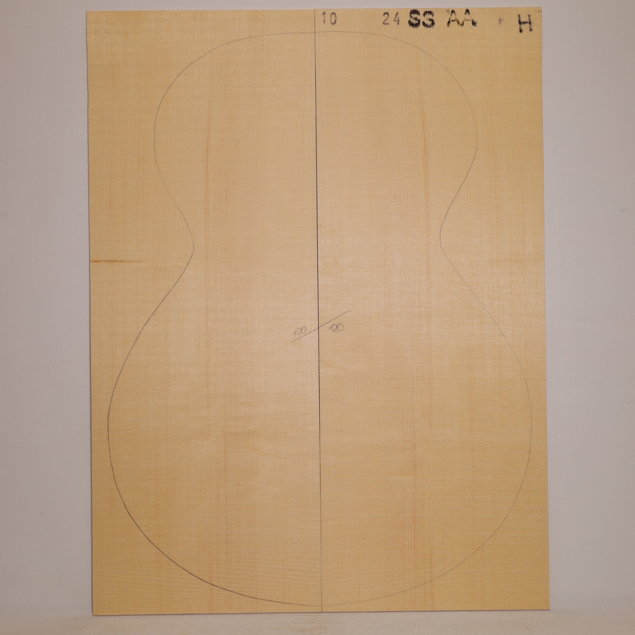 Spruce Top for Steel String Guitar AA (no. 1499)