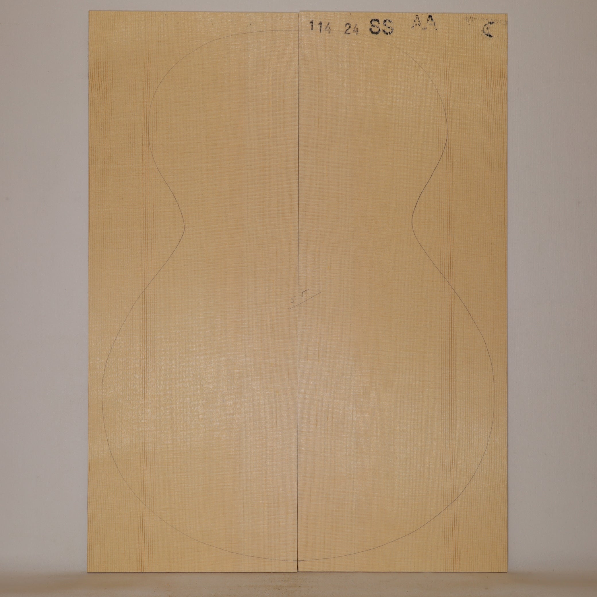 Spruce Top for Steel String Guitar AA (no. 1503)