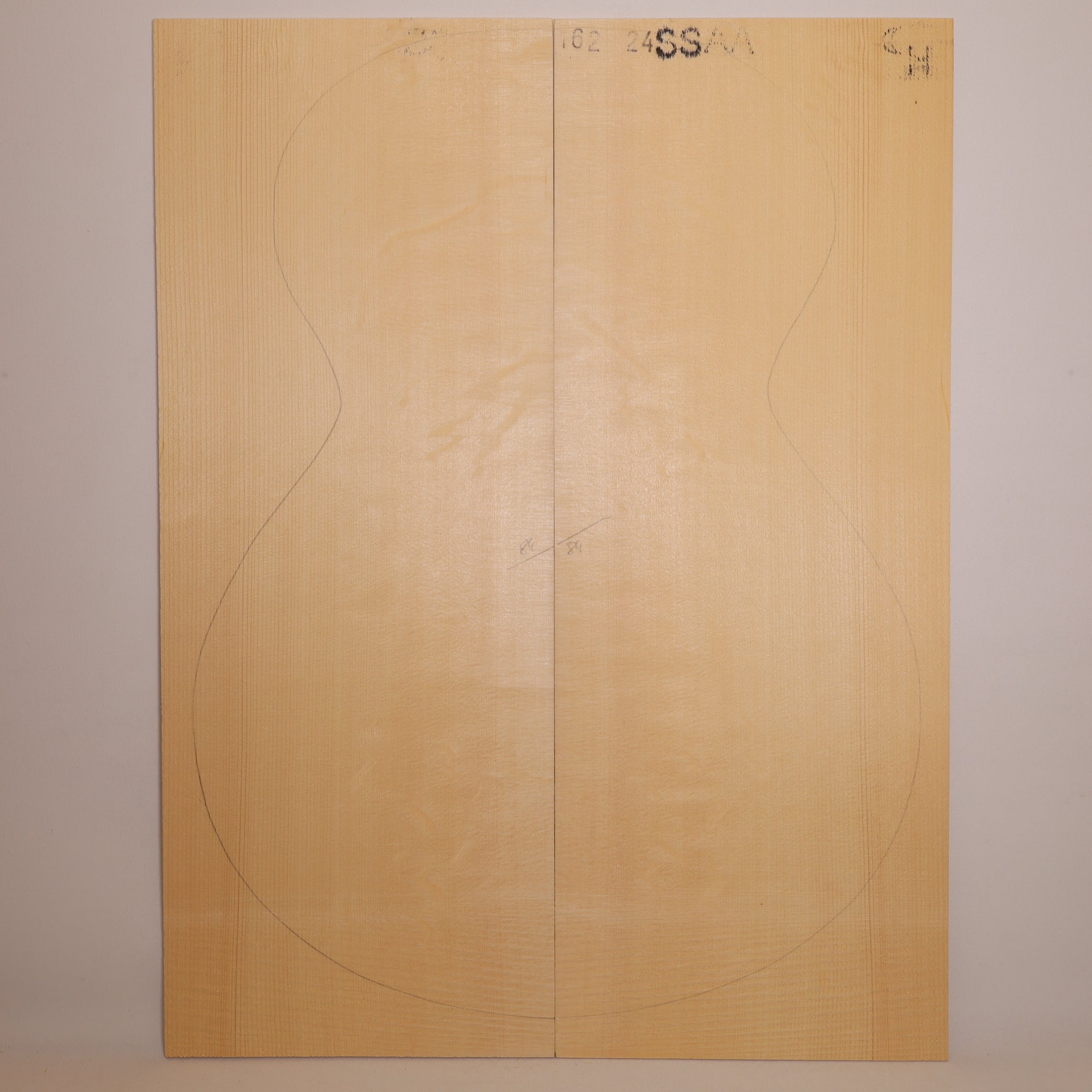 Spruce Top for Steel String Guitar AA (no. 1637)