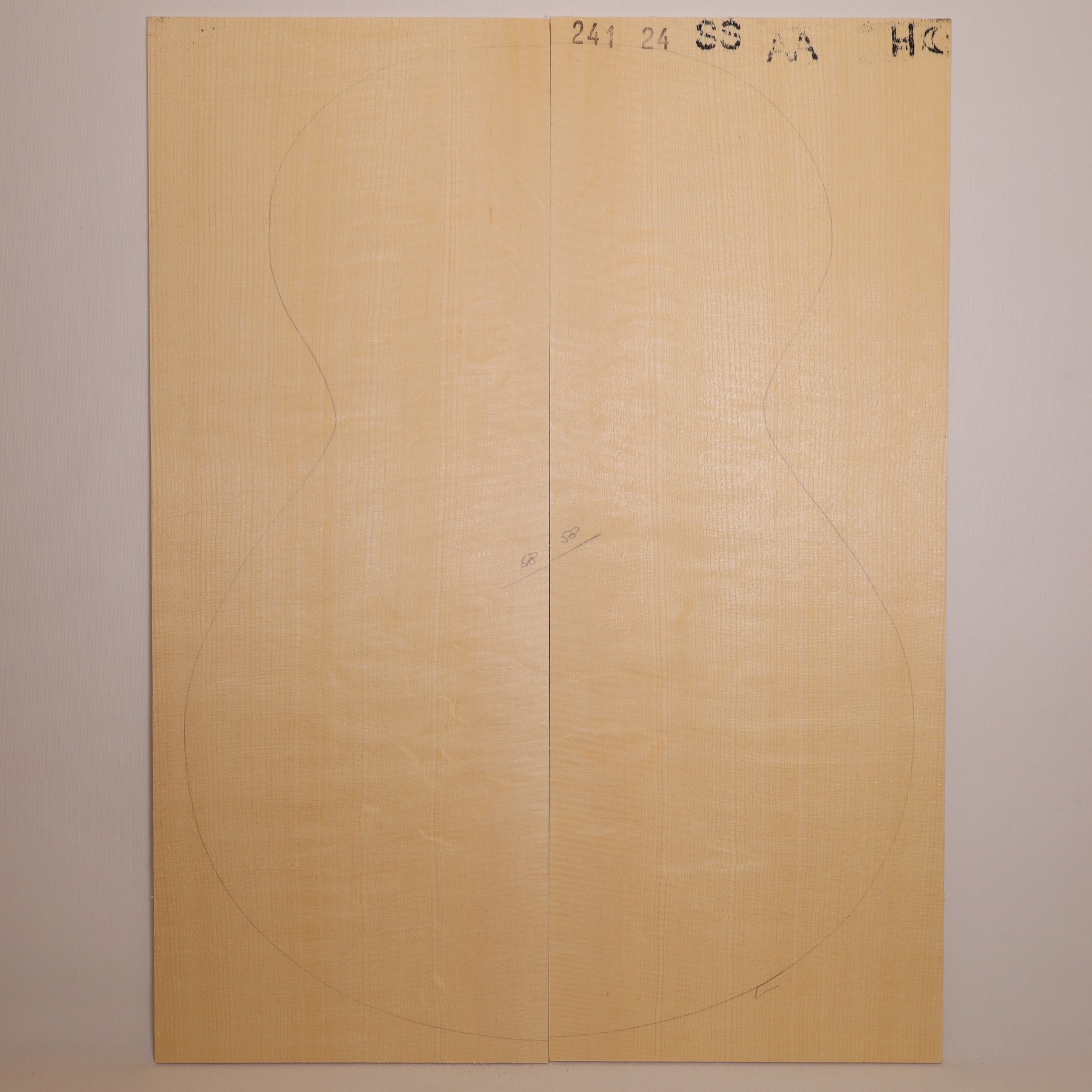 Spruce Top for Steel String Guitar AA (no. 1639)