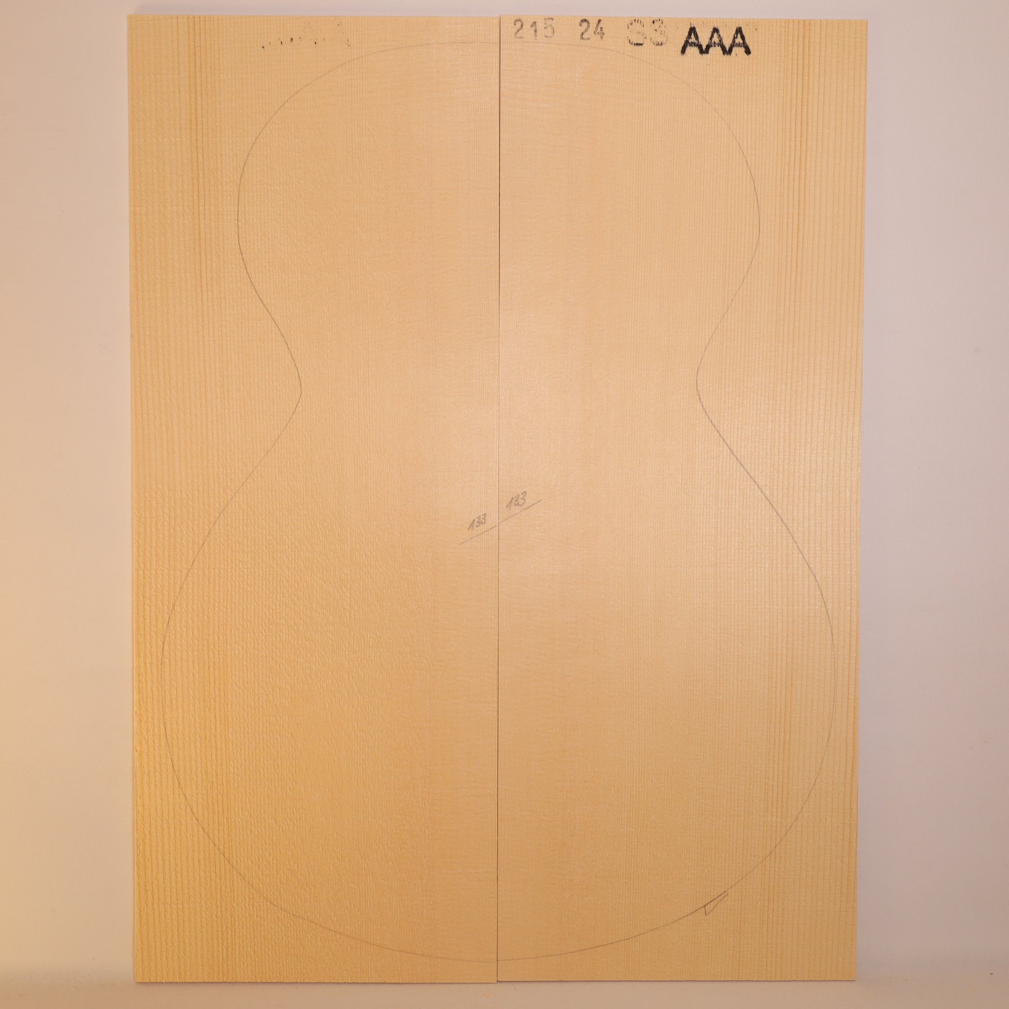 Spruce Top for Steel String Guitar AAA (no. 1697)