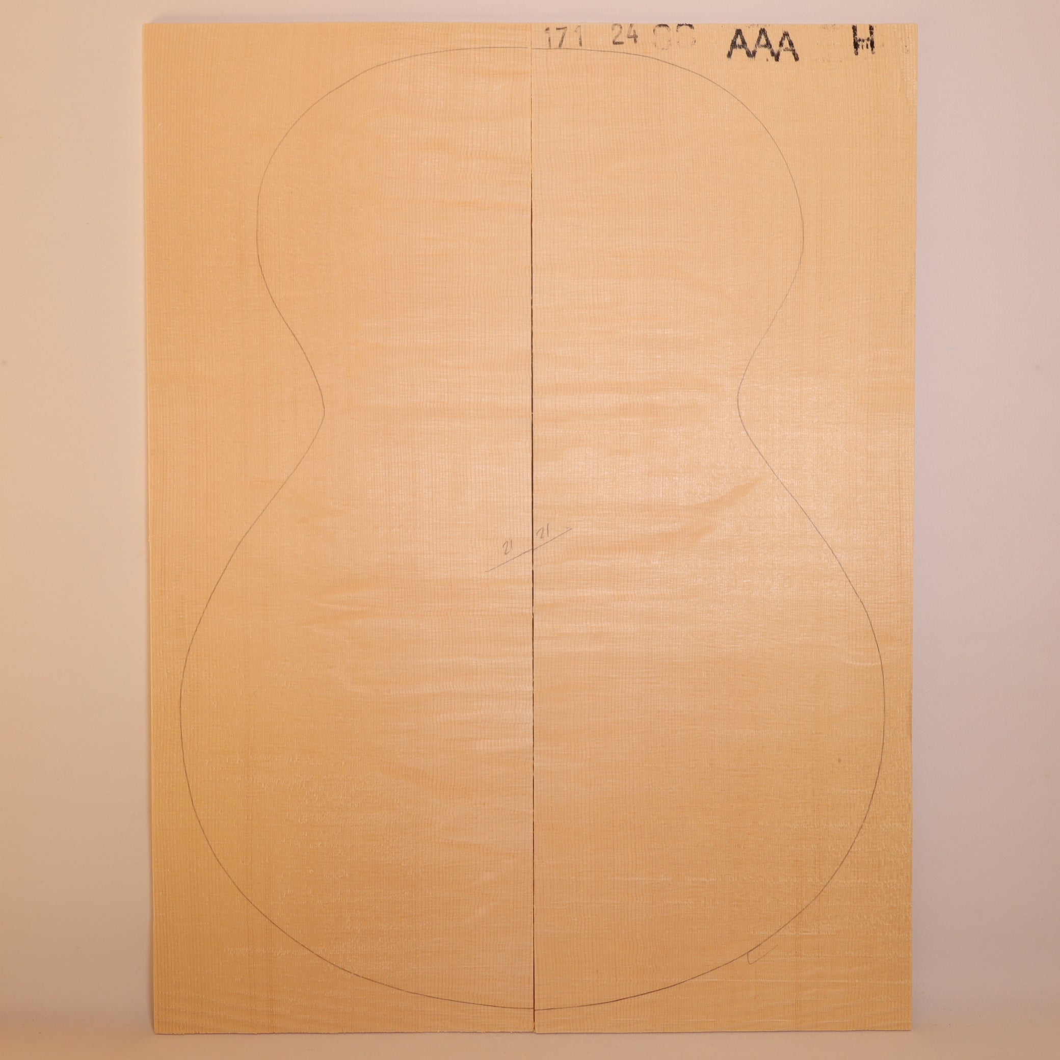 Spruce Top for Steel String Guitar AAA (no. 1668)