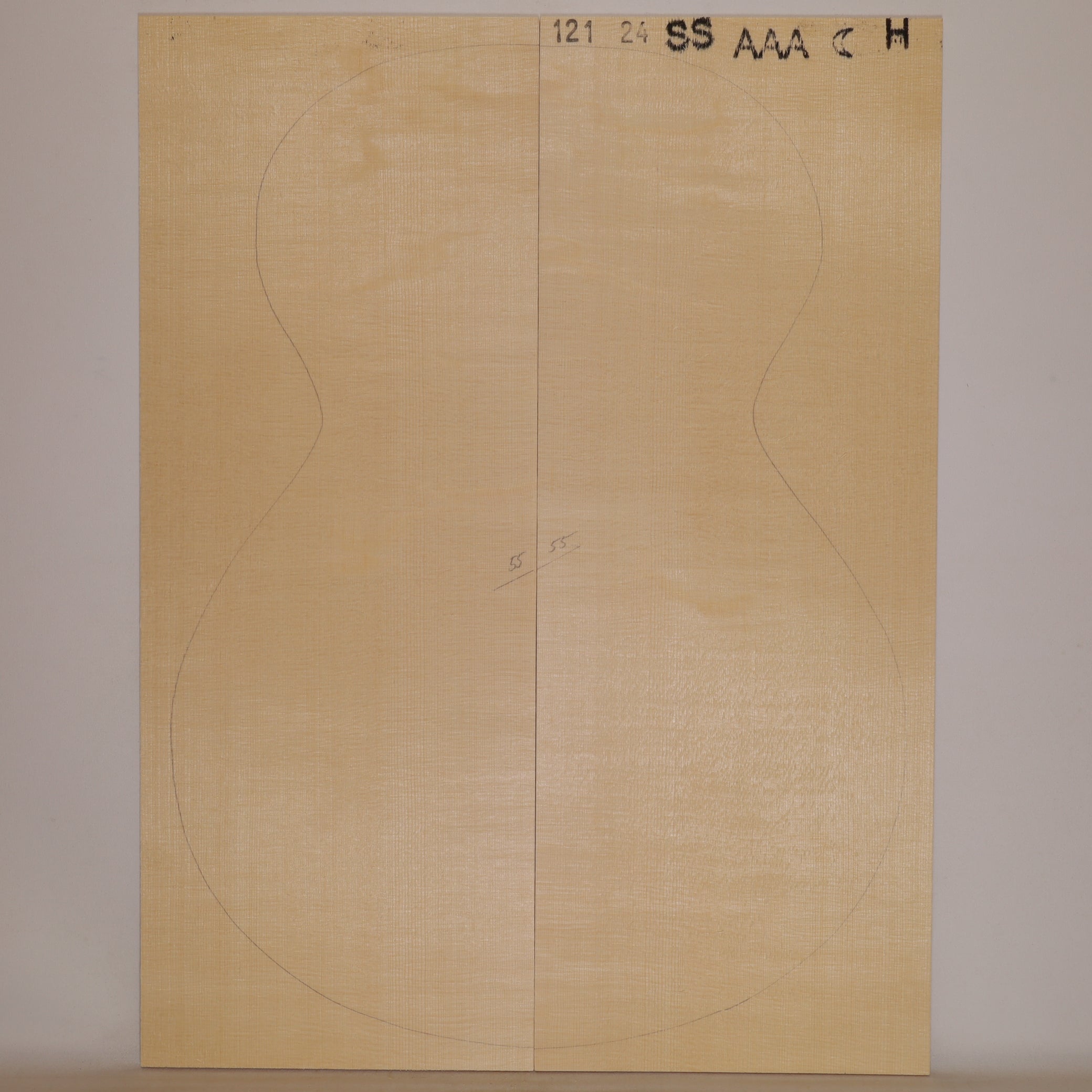 Spruce Top for Steel String Guitar AAA (no. 1204)