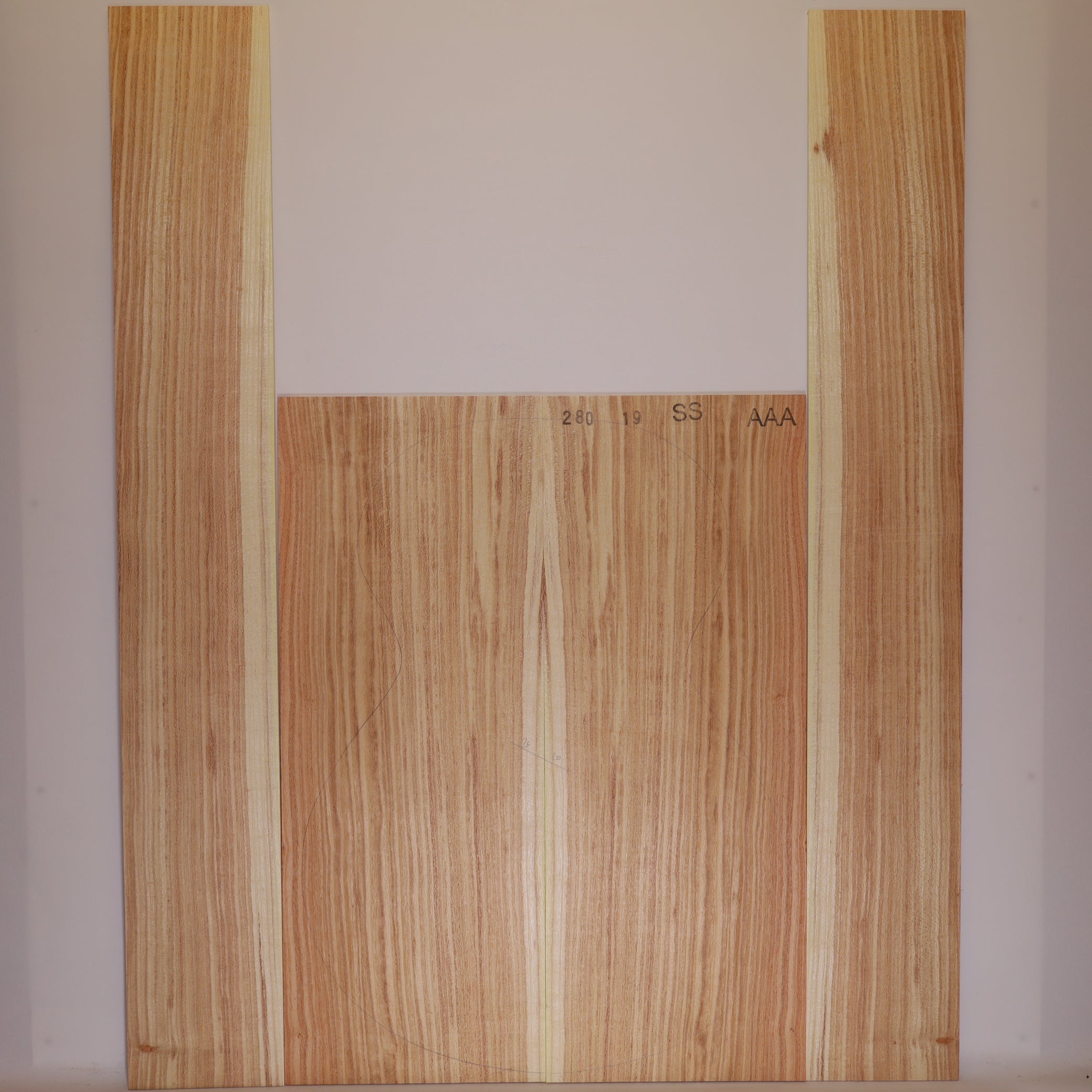 Gleditschie Set (Boden/Zargen) für Steelstring Gitarre AAA (Nr. 346)