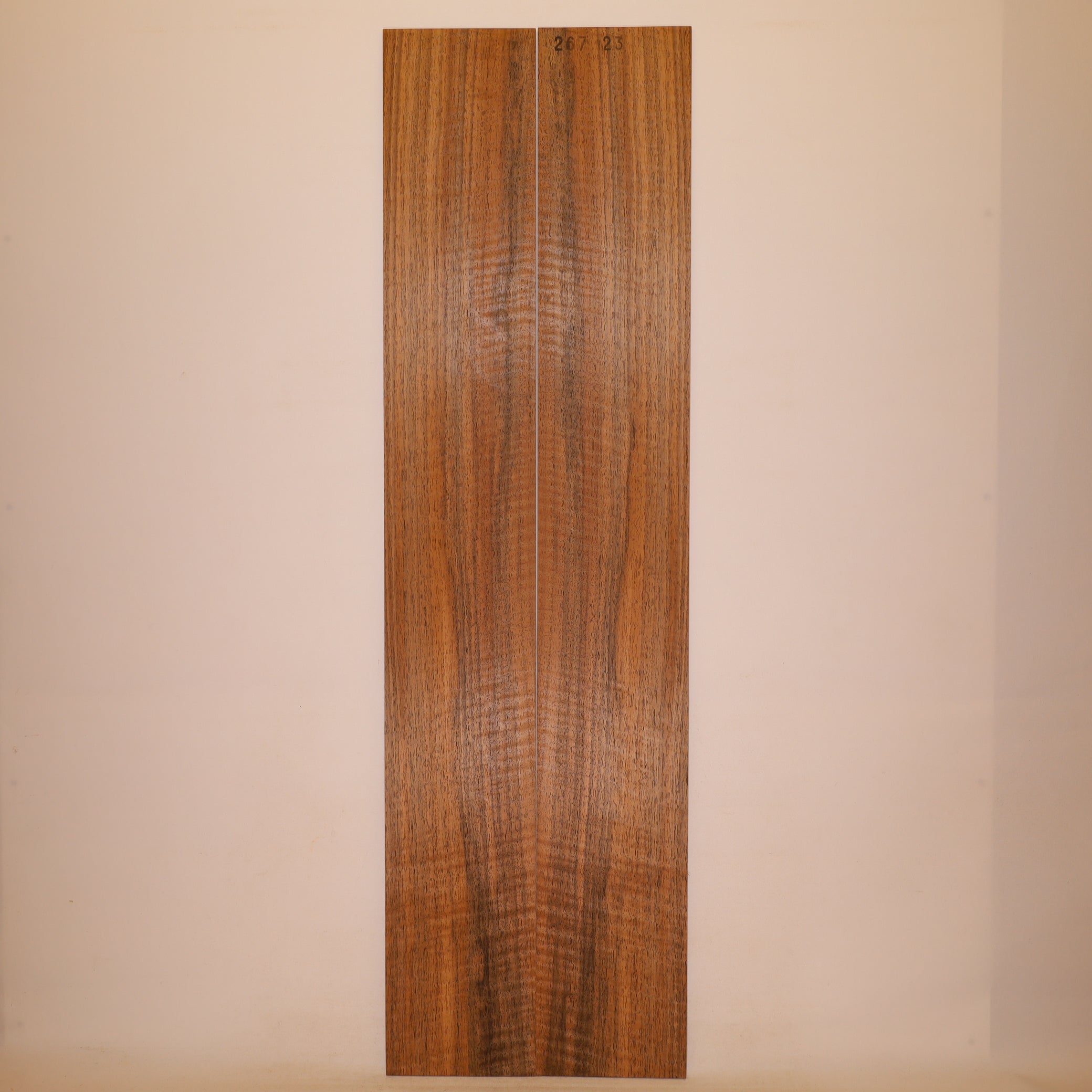 Walnut Sides for Steel String Guitar AAA (no. 2114)