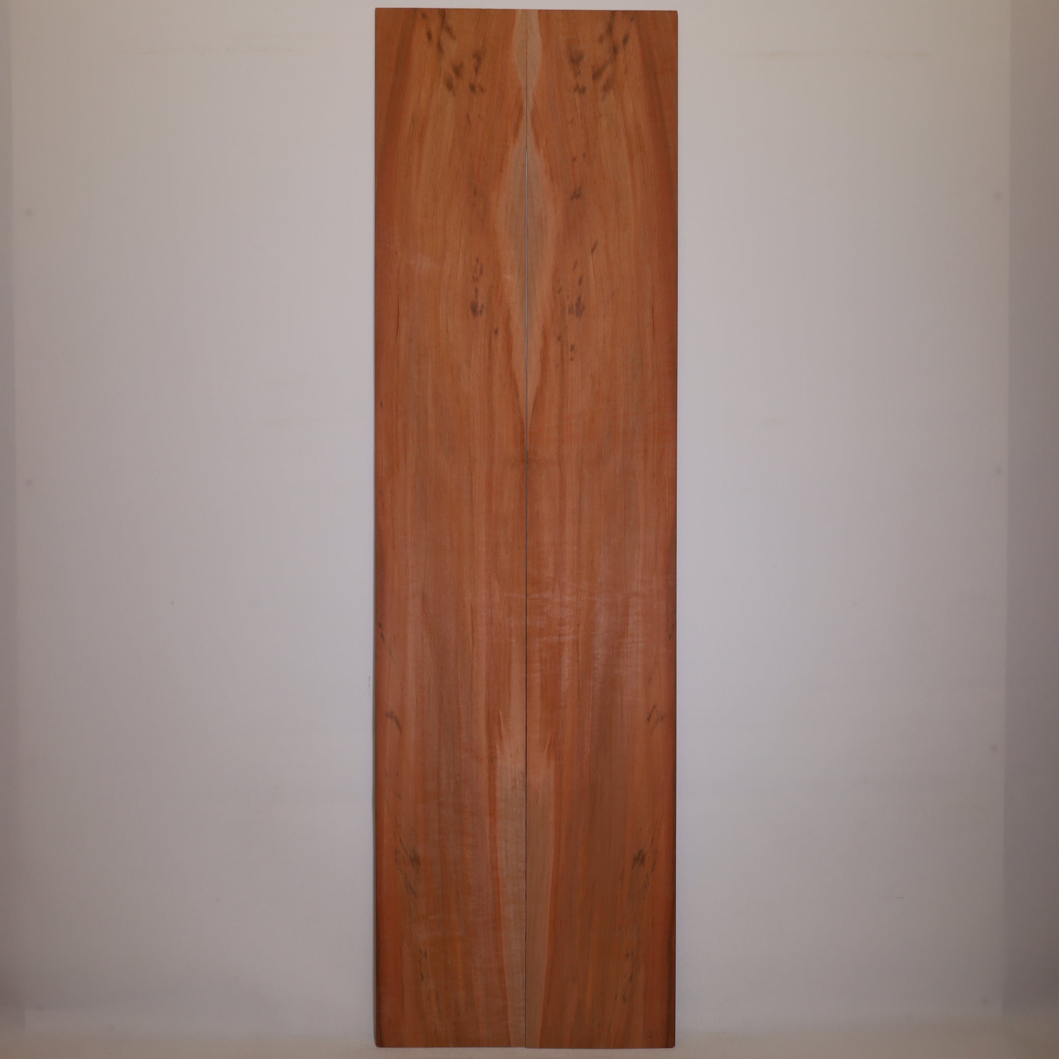 Pear Sides for Steel String Guitar AAA (no. 831)