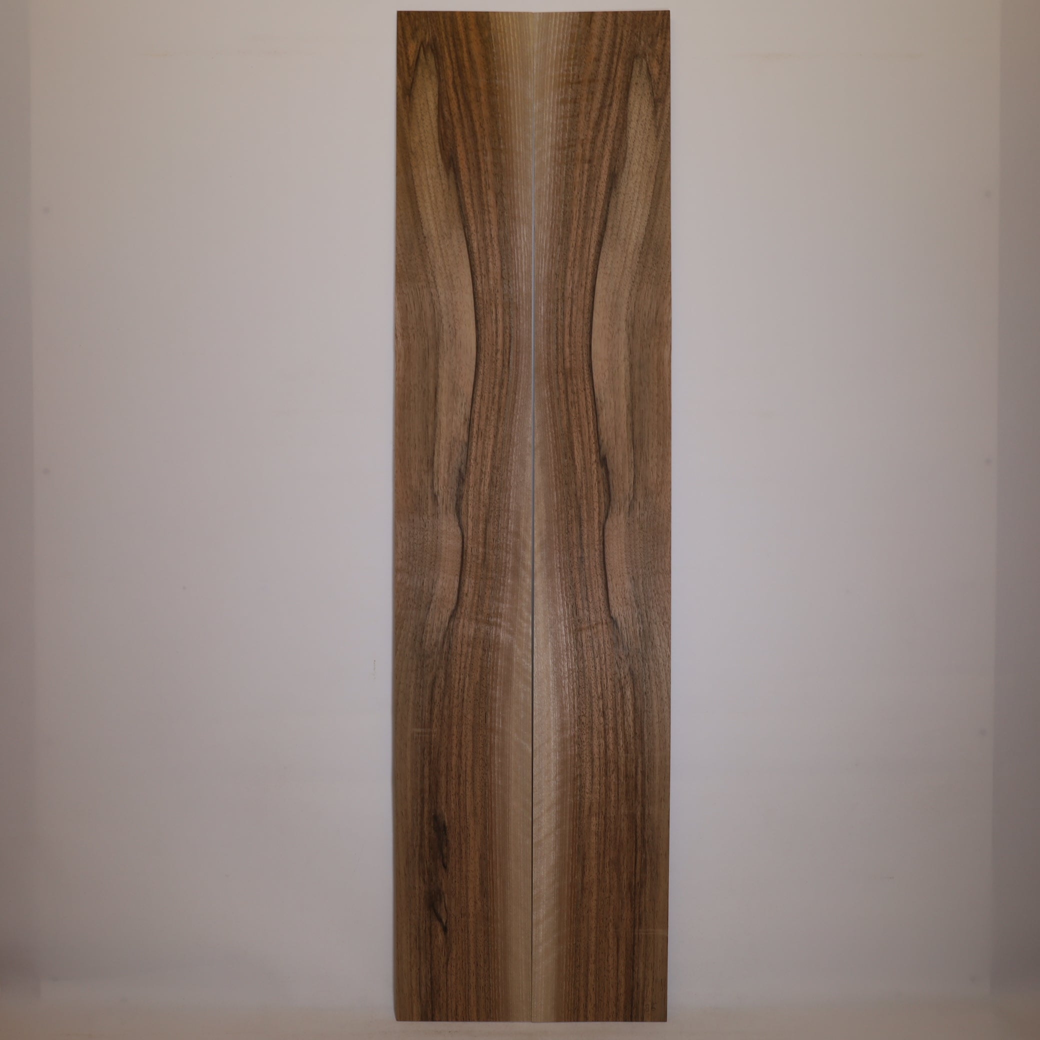 Walnut Sides for Steel String Guitar AAA (no. 836)