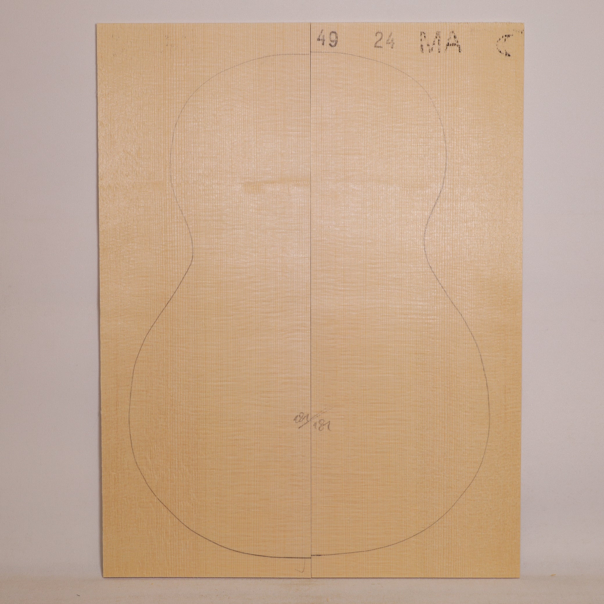Spruce Top for Ukulele (Baritone) MA (no. 977)