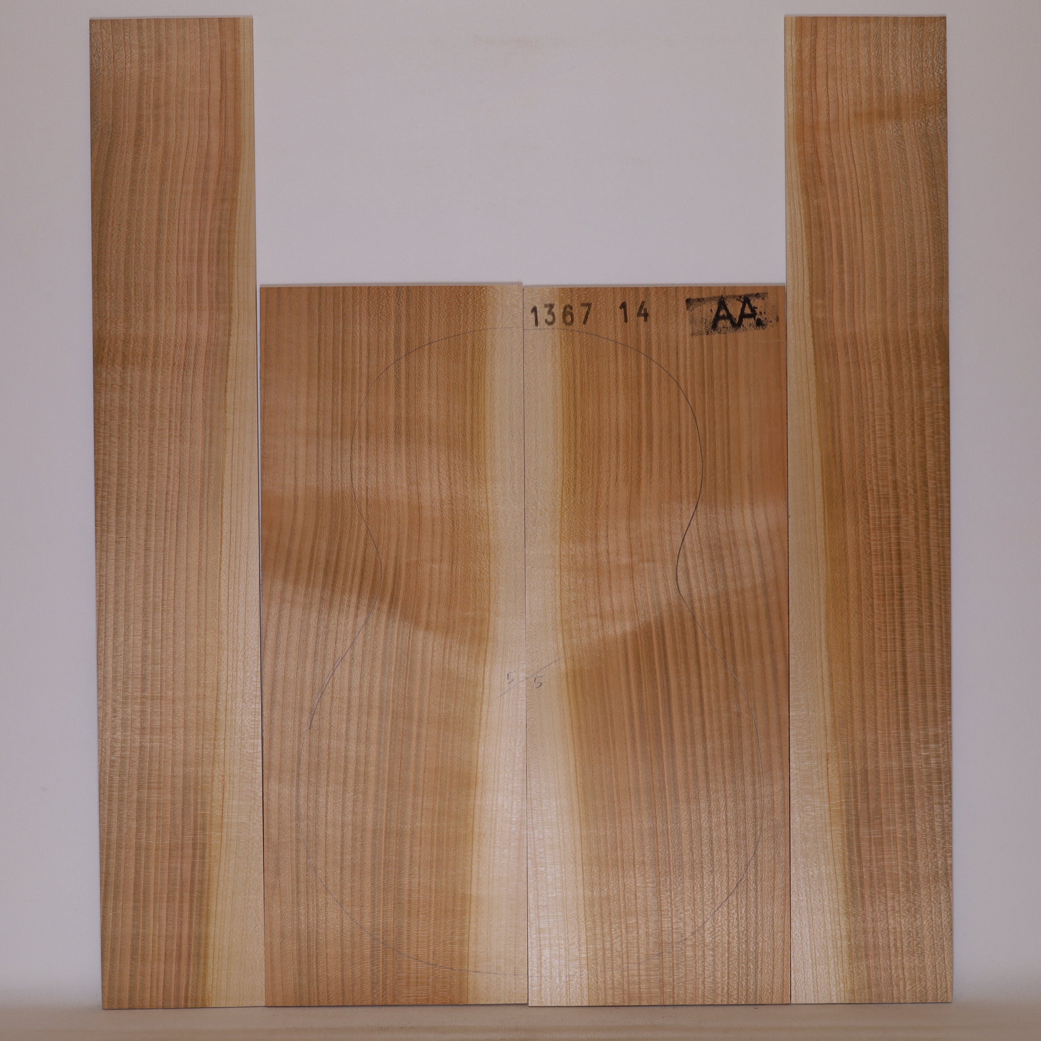 Cherry tree Set (Back/Sides) for Ukulele AA (no. 668)