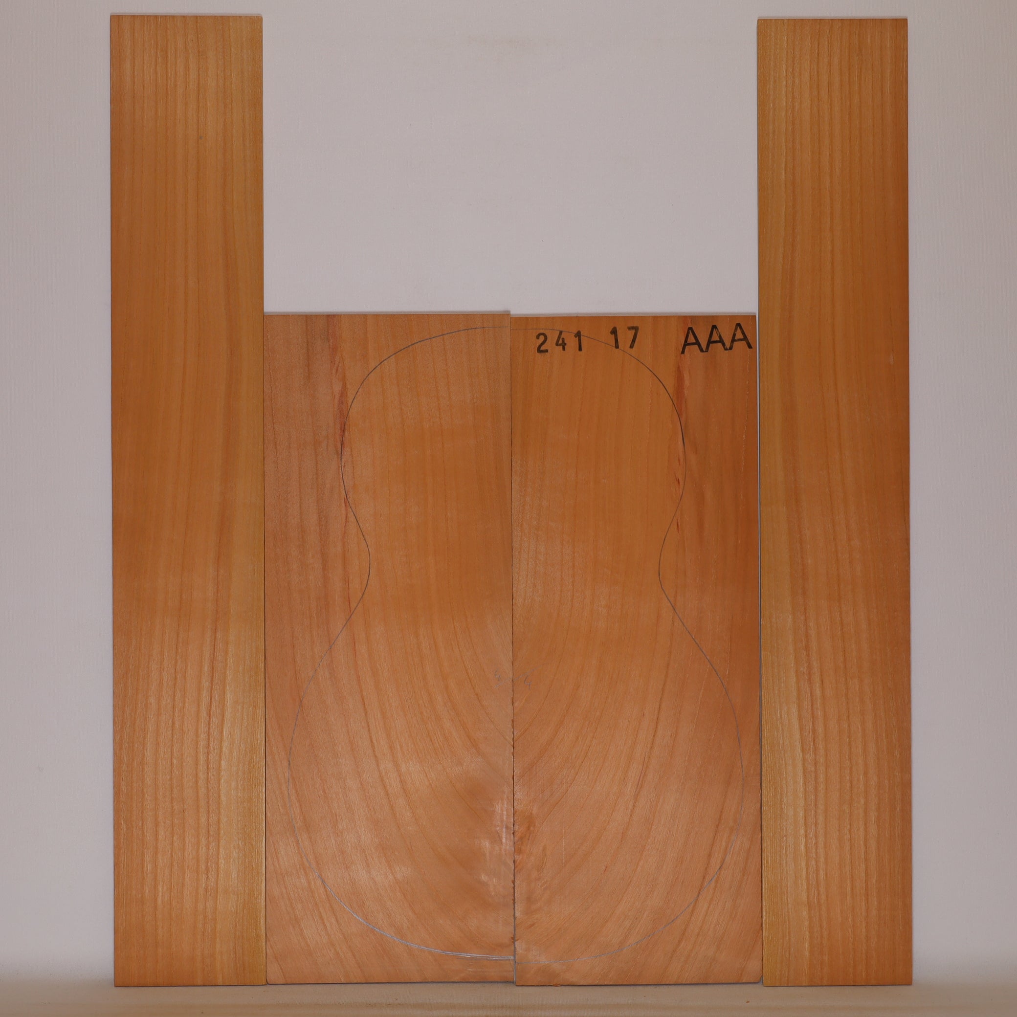 Cherry tree Set (Back/Sides) for Ukulele AAA (no. 675)