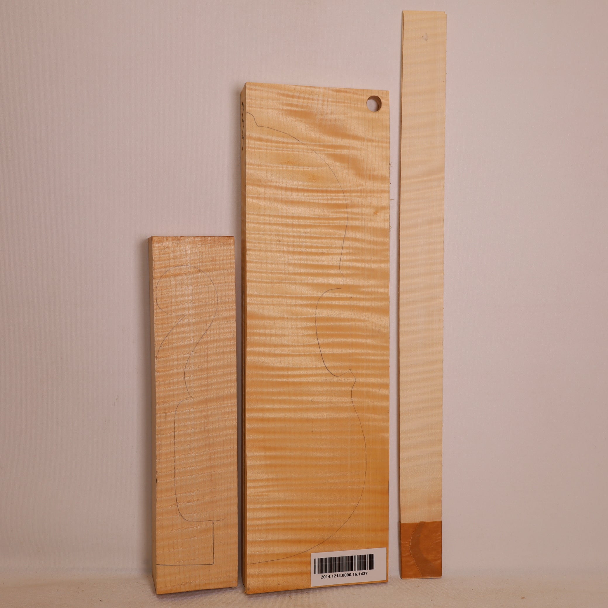 Maple Set (Back/Neck/Sides) for Violin AA (no. 1437)